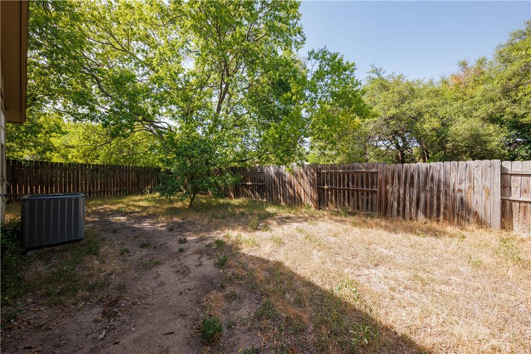 8810 Piney Point Dr #b Property Photo 27