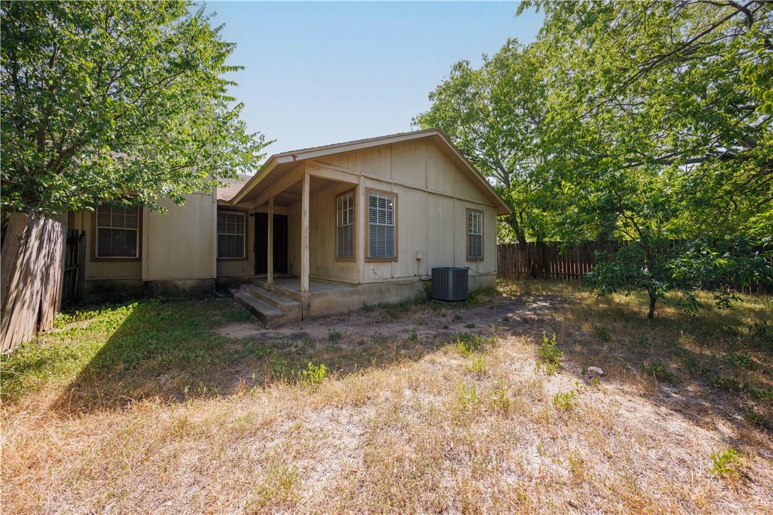 8810 Piney Point Dr #b Property Photo 28