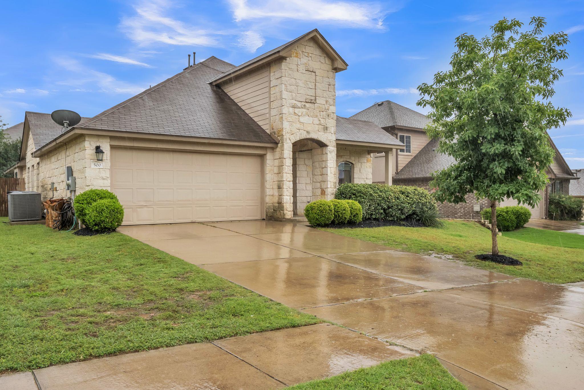 500 Alsatian Ln Property Photo 1