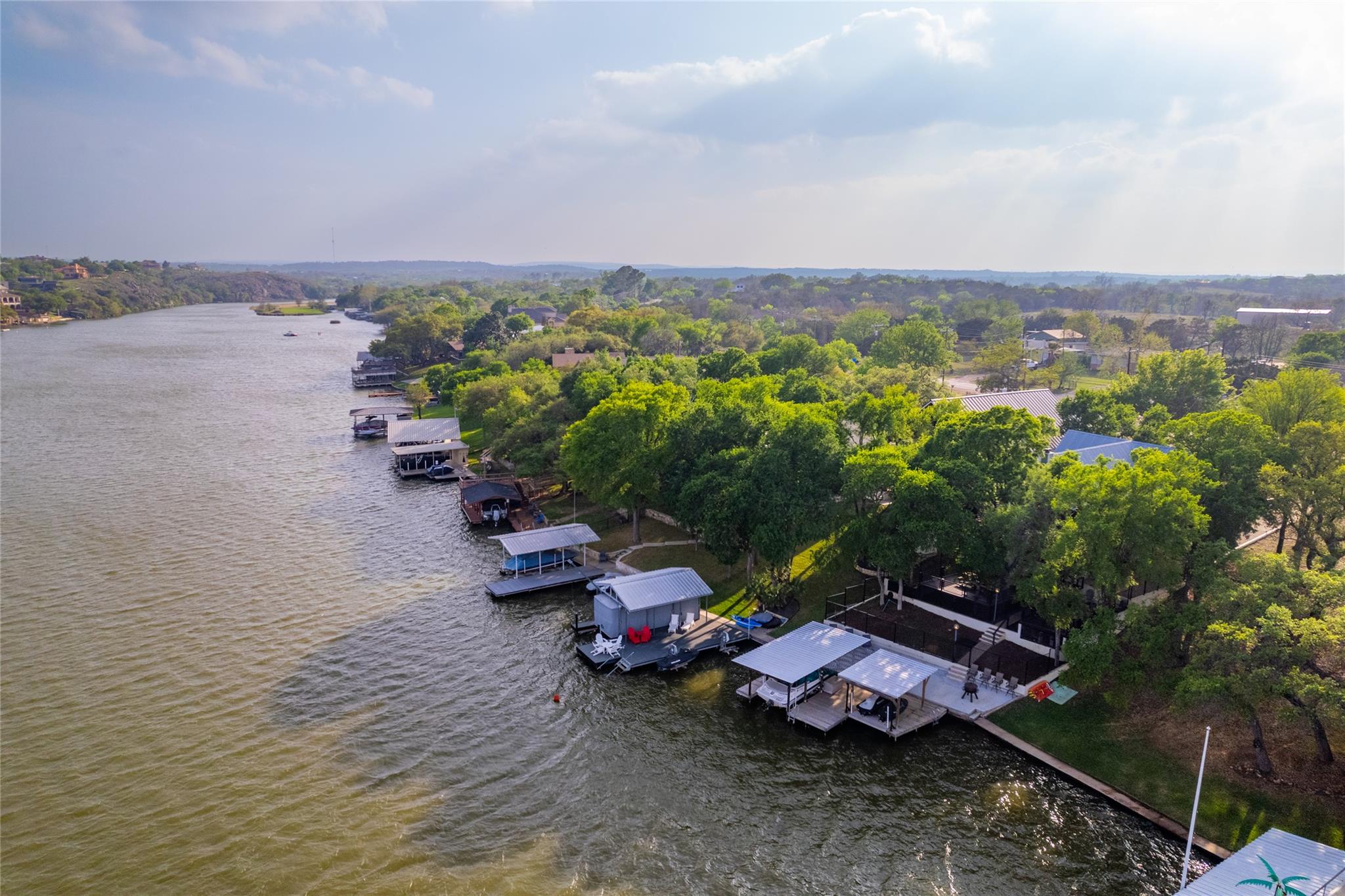 705 Sandy Mountain Dr Property Photo 2