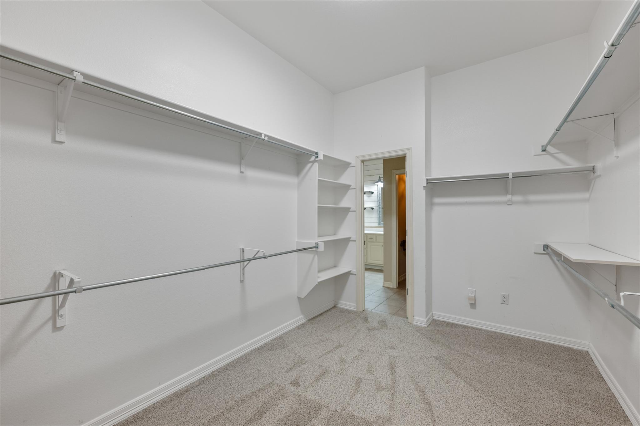2238 Fernspring Dr Property Photo 25