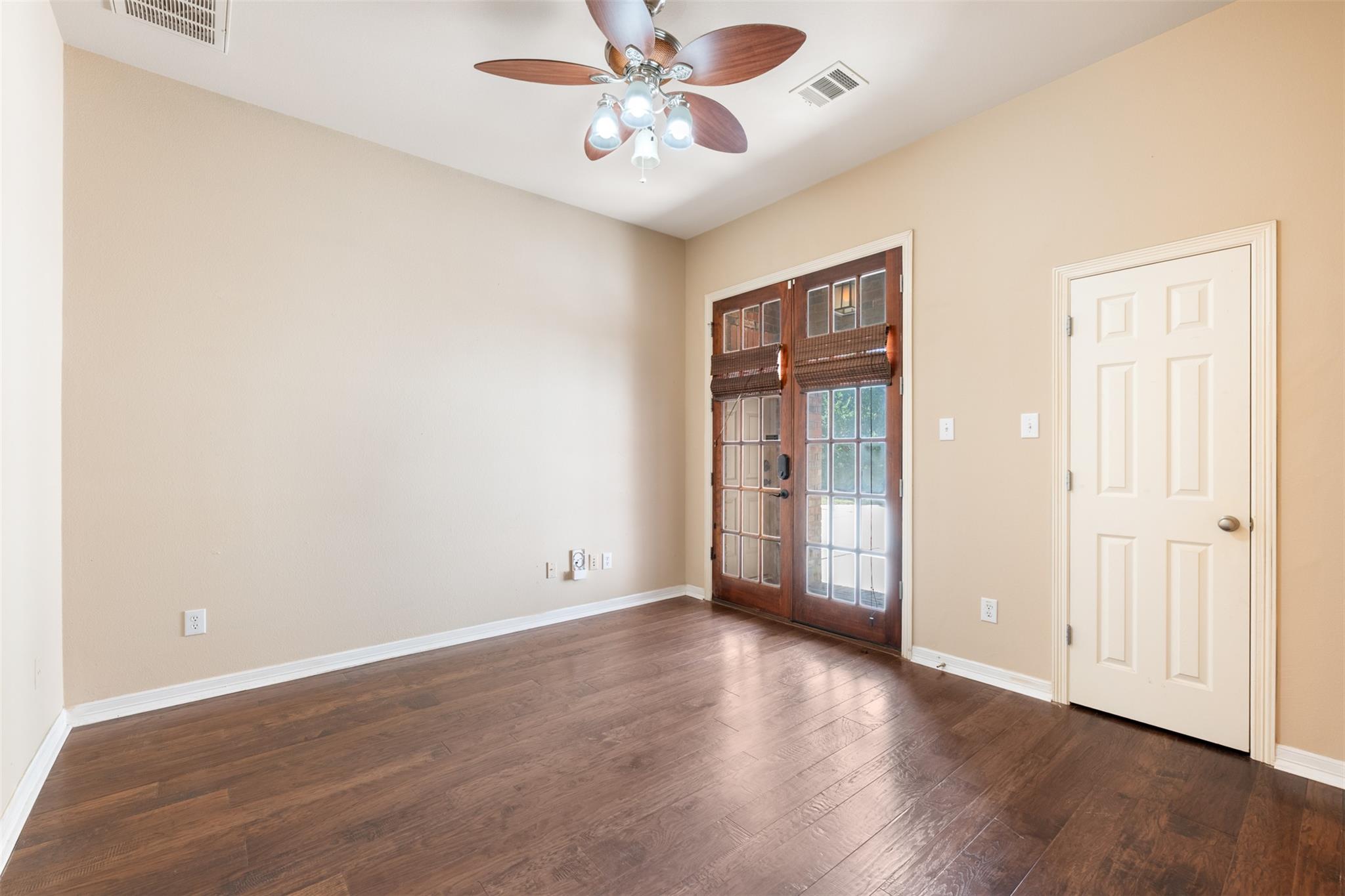 2238 Fernspring Dr Property Photo 26