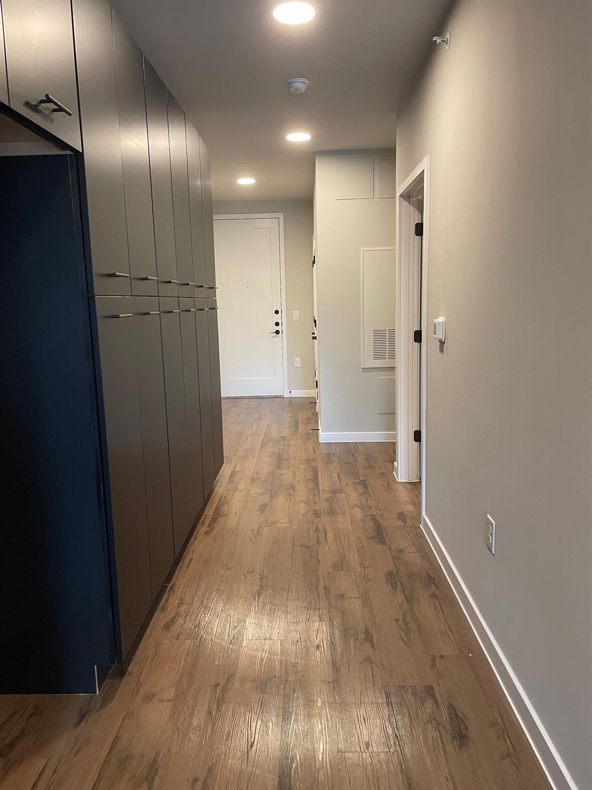 4372053 Property Photo 2