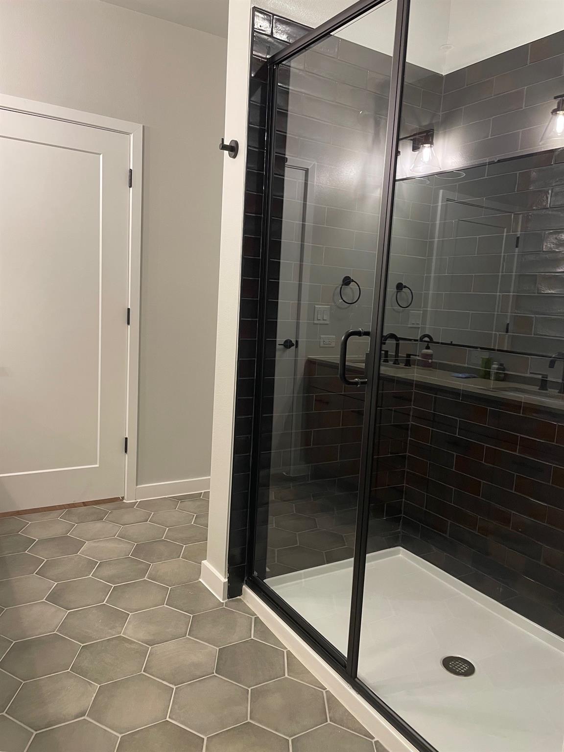 4372053 Property Photo 11