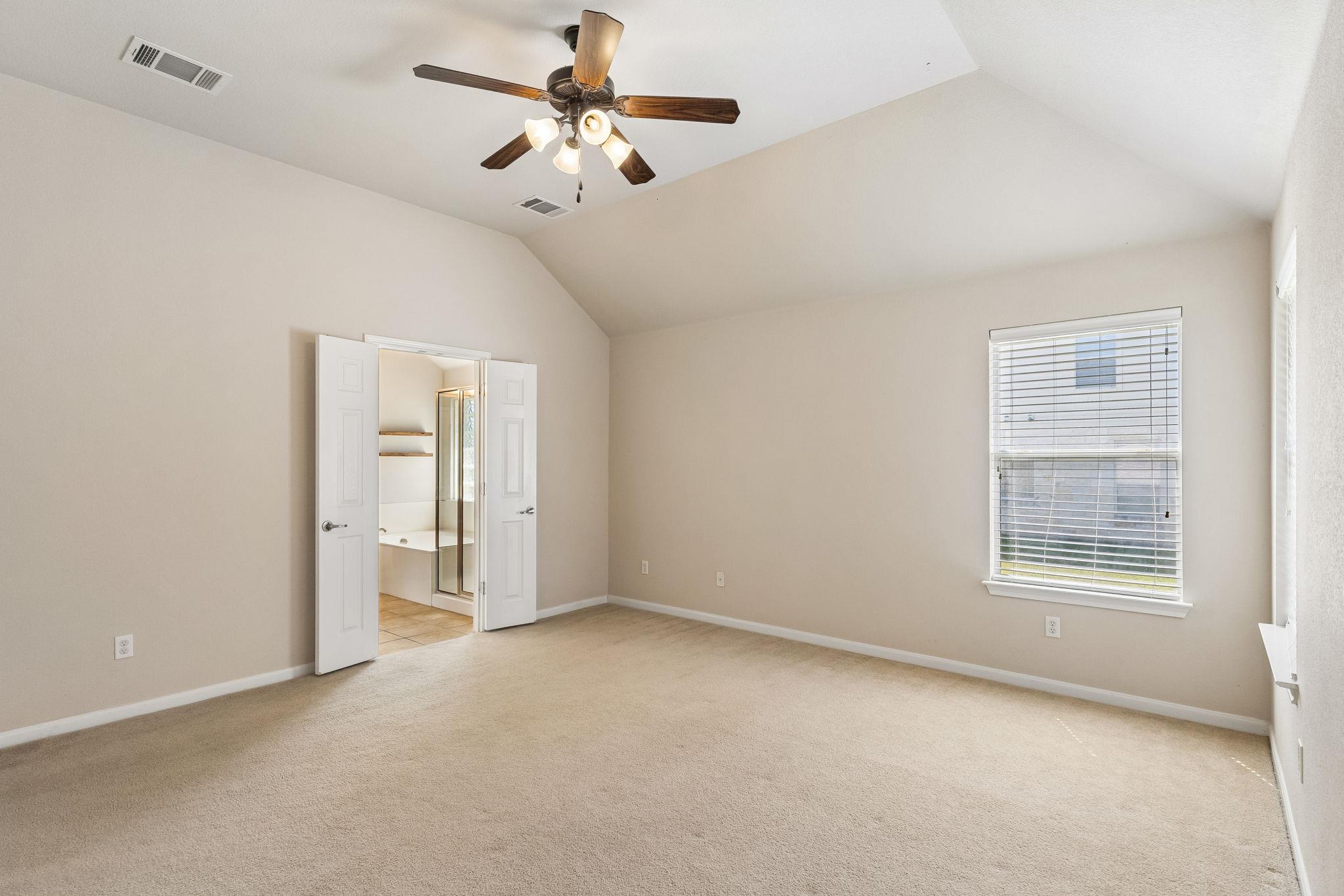 1703 Oakland Dr Property Photo 23