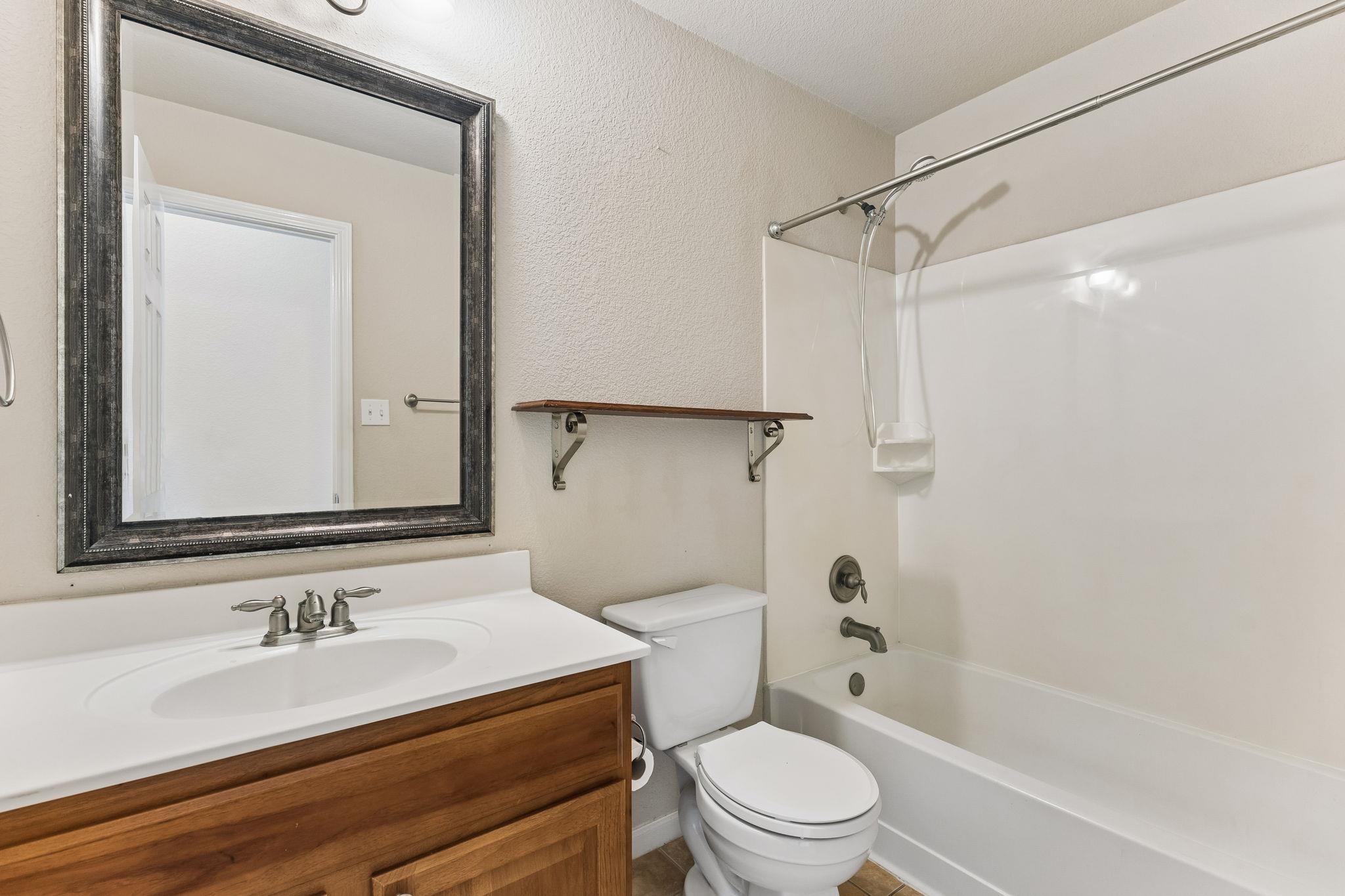 1703 Oakland Dr Property Photo 31