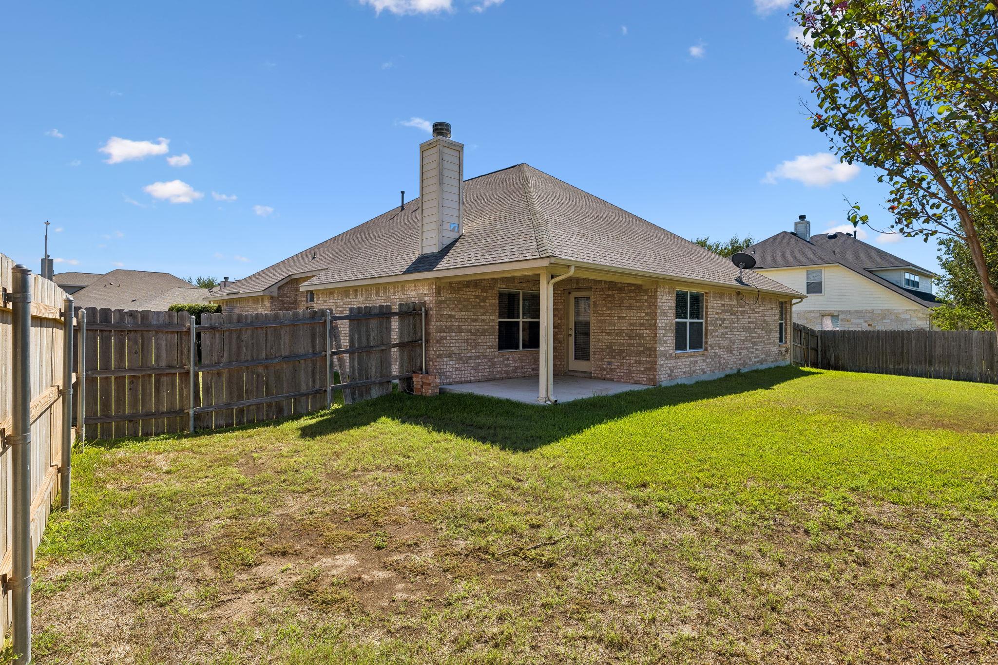 1703 Oakland Dr Property Photo 36