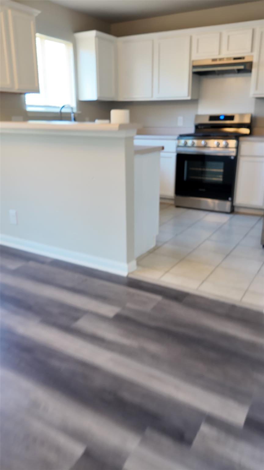 14026 Lampting Dr Property Photo 8