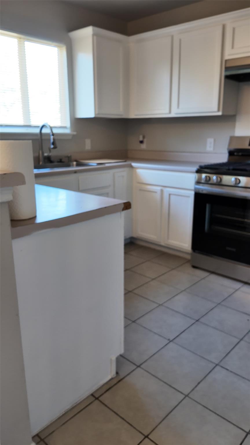 14026 Lampting Dr Property Photo 9