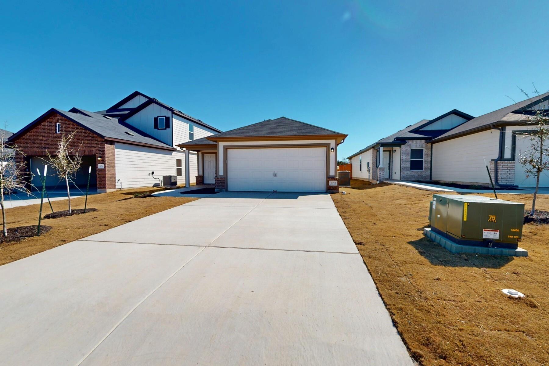 120 Flying Tiger TRL Property Photo 1
