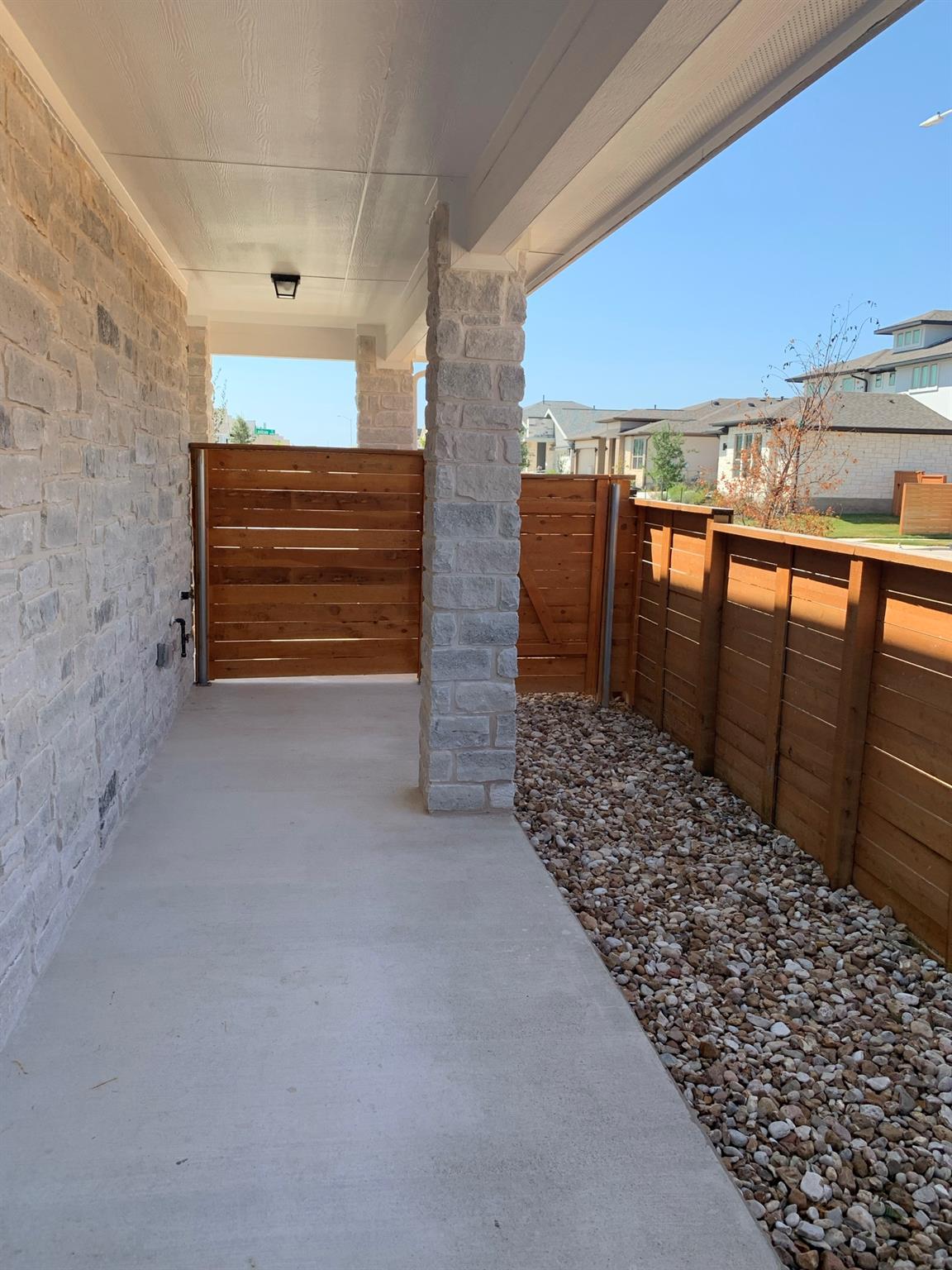 8601 Looksee None W Property Photo 8
