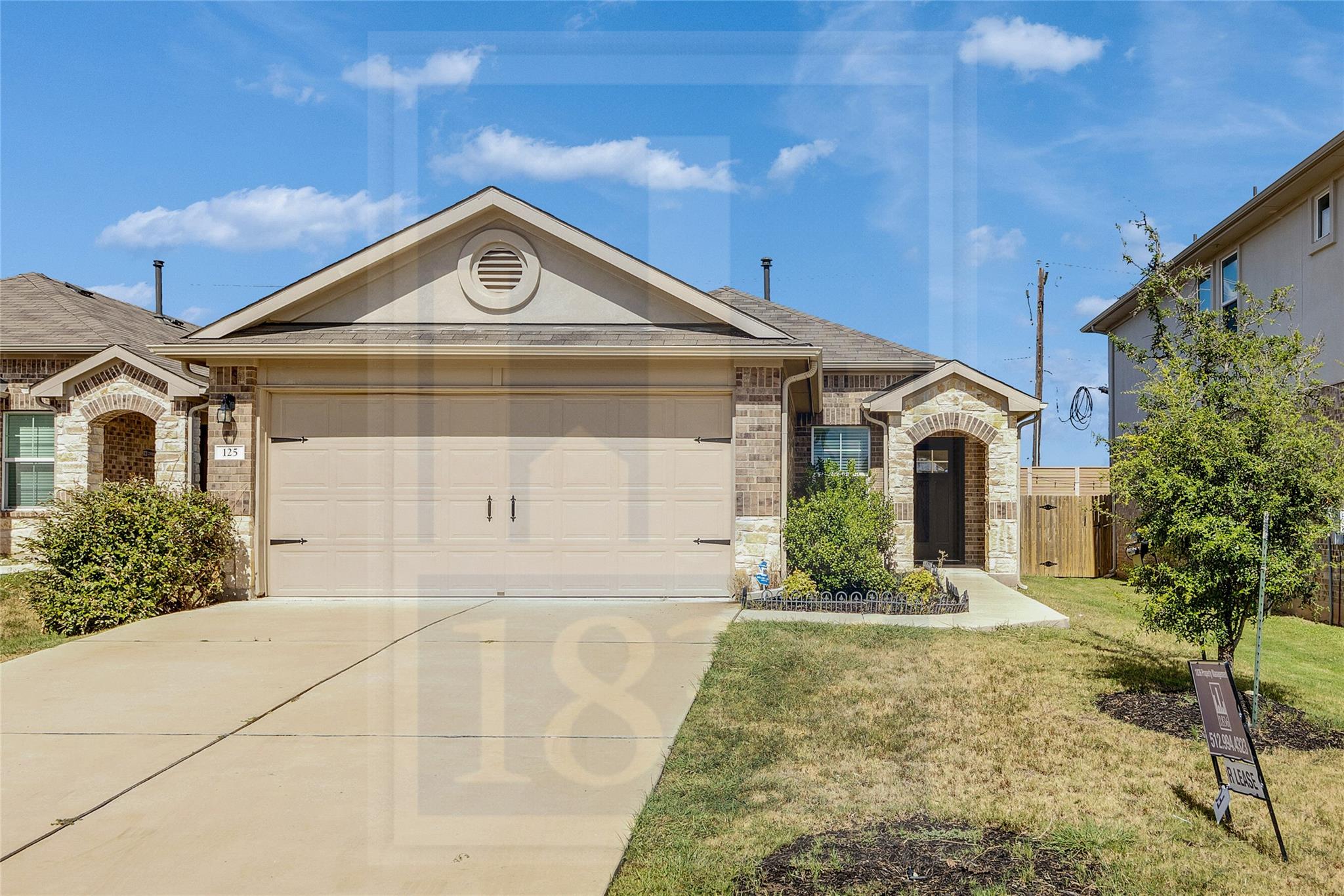 125 Frederick Dr Property Photo 1