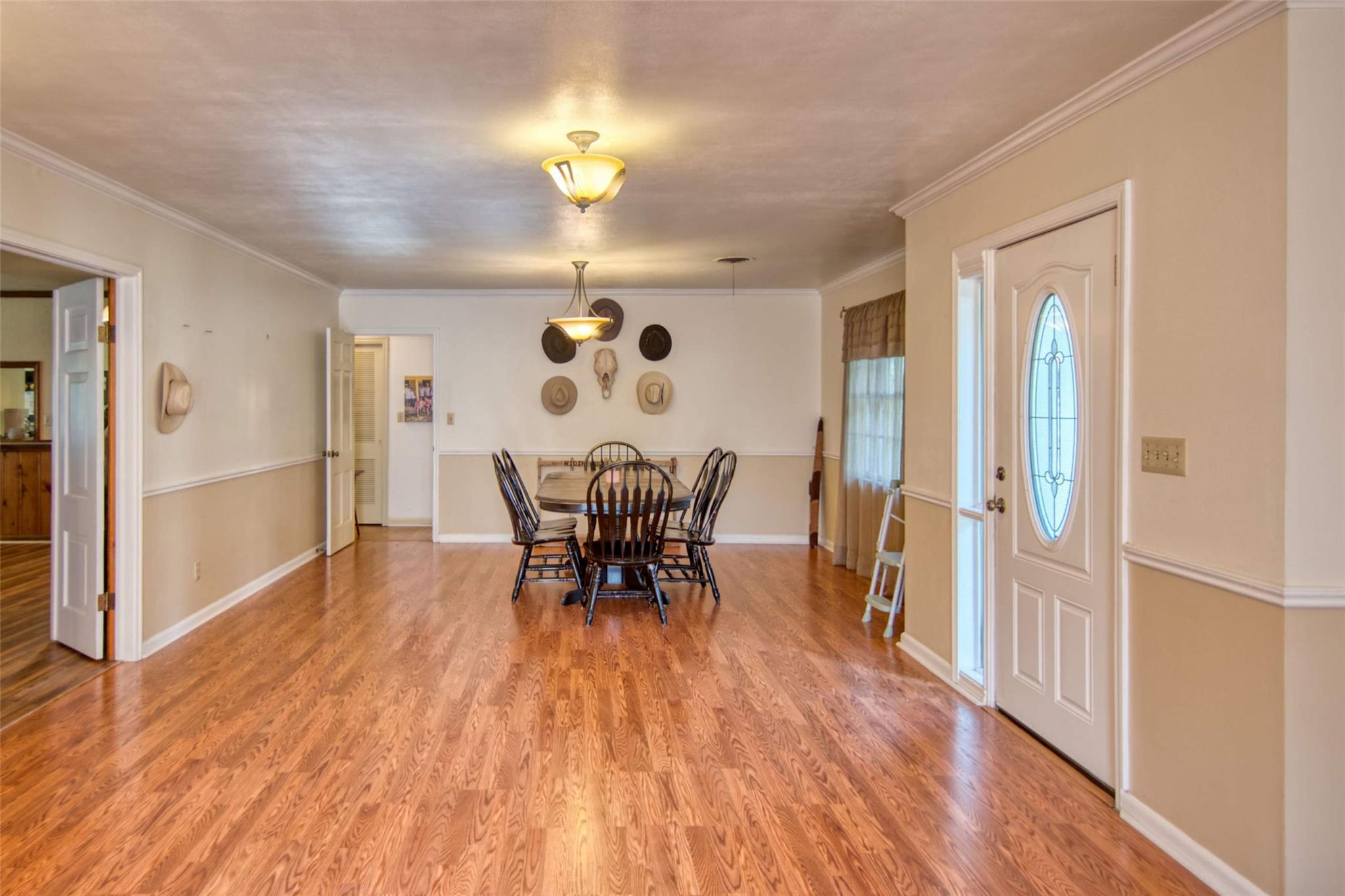 325 E Rainey St Property Photo 12