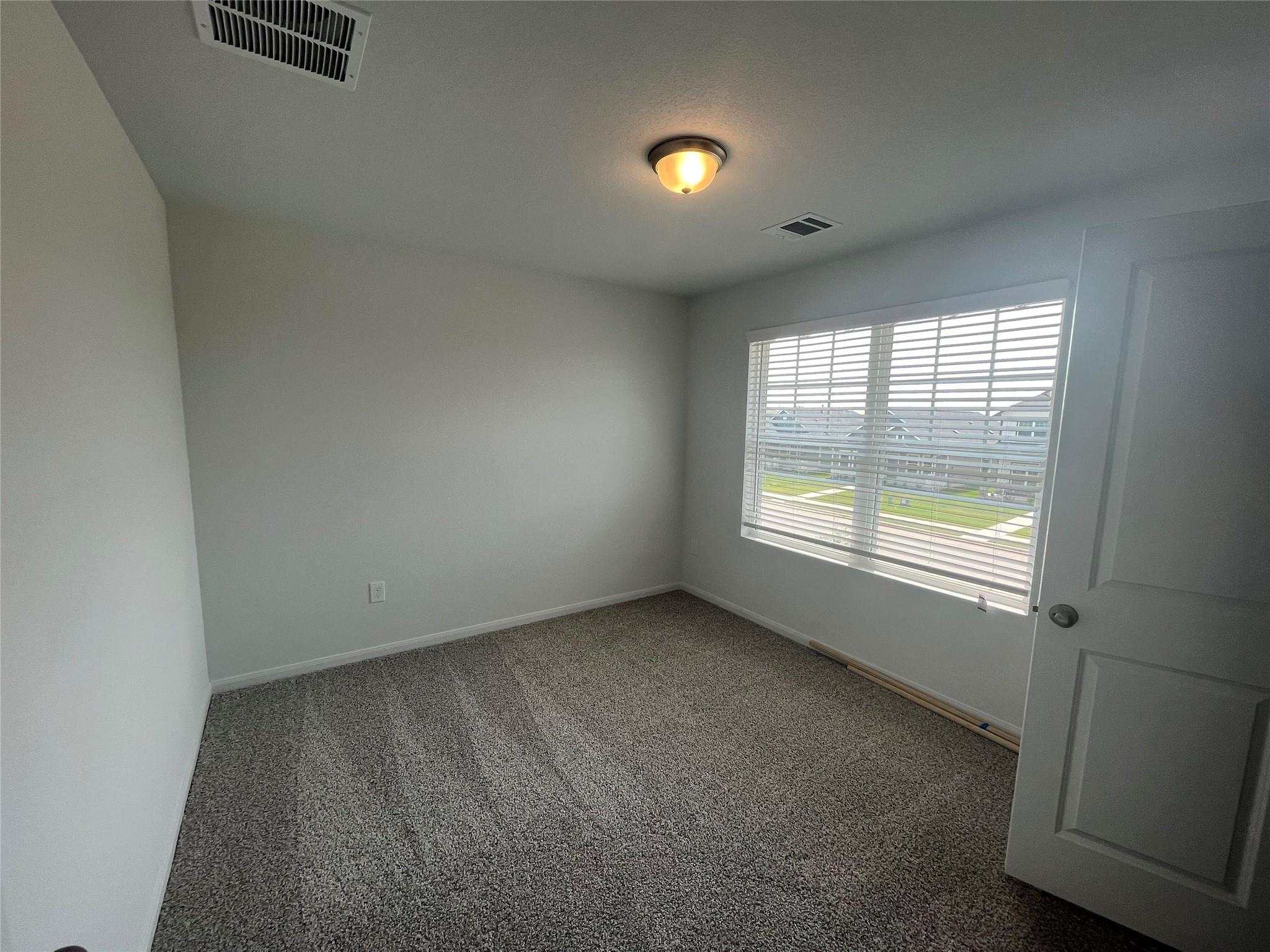 196 Zion Dr Property Photo 14