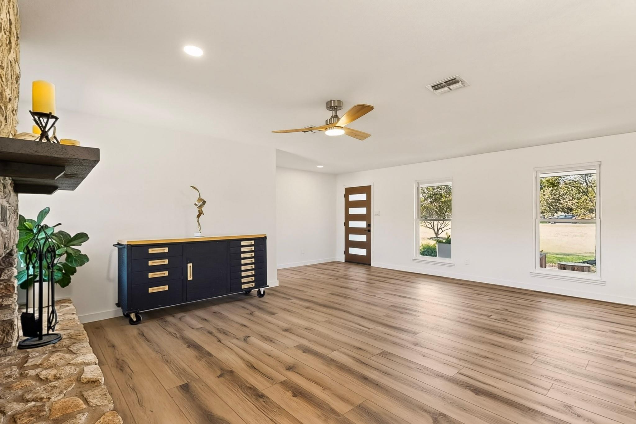 504 Buckaroo Trl Property Photo 17