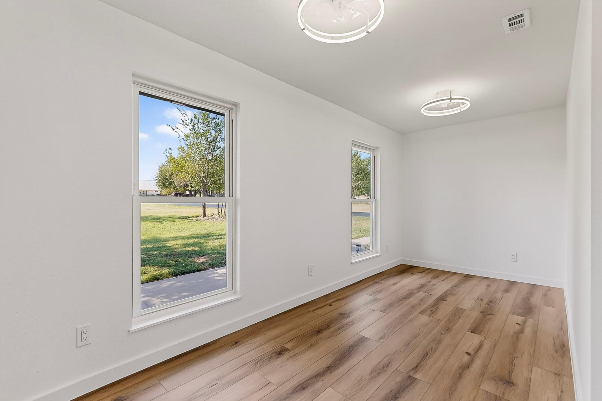 504 Buckaroo Trl Property Photo 22