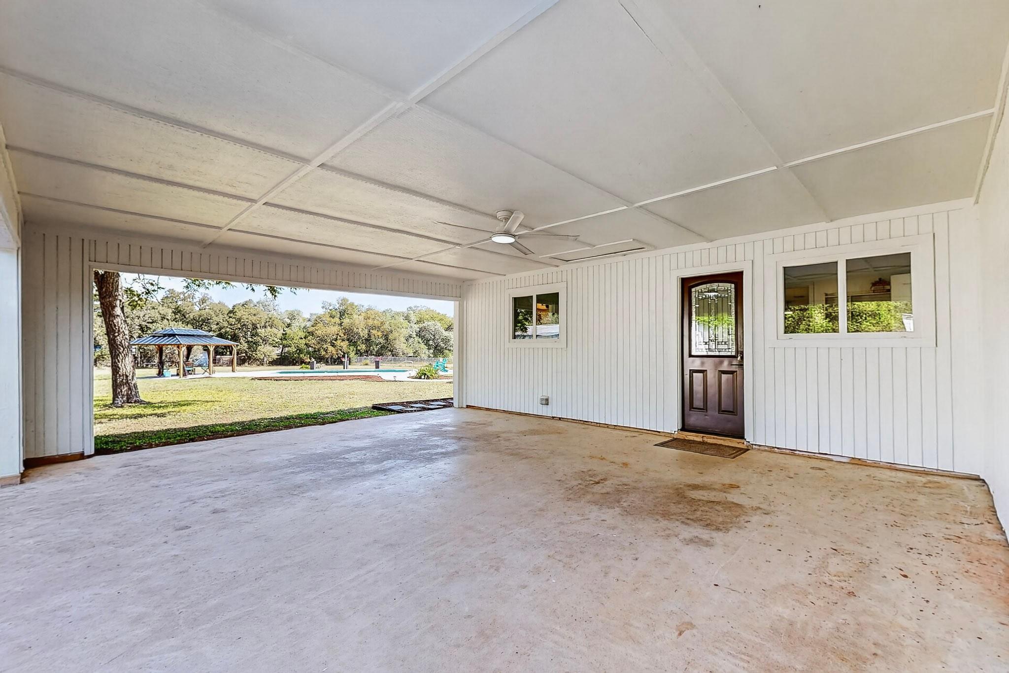 504 Buckaroo Trl Property Photo 33