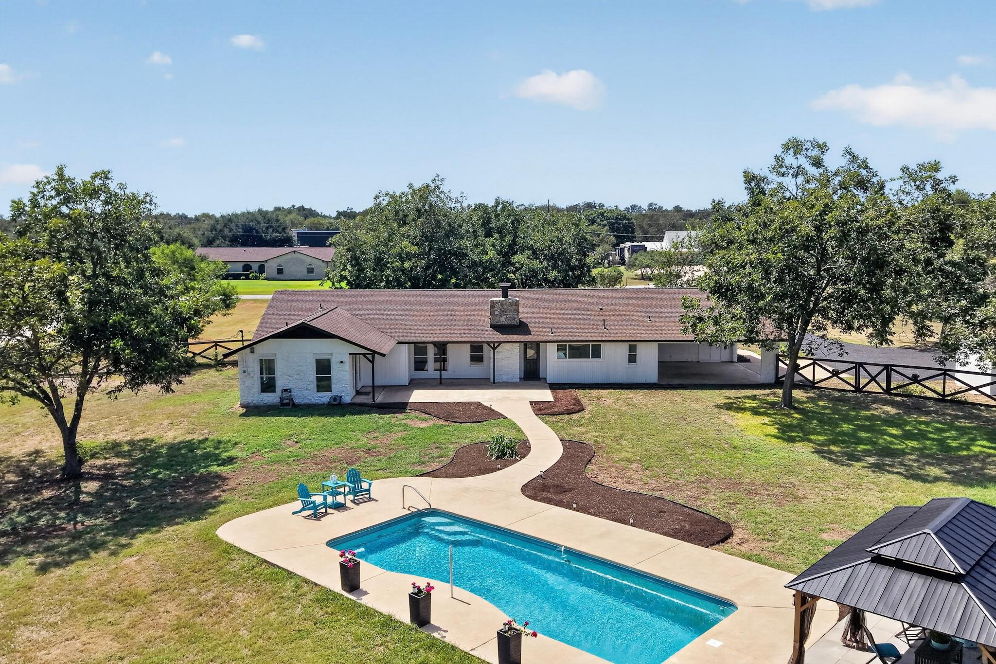 504 Buckaroo Trl Property Photo 37