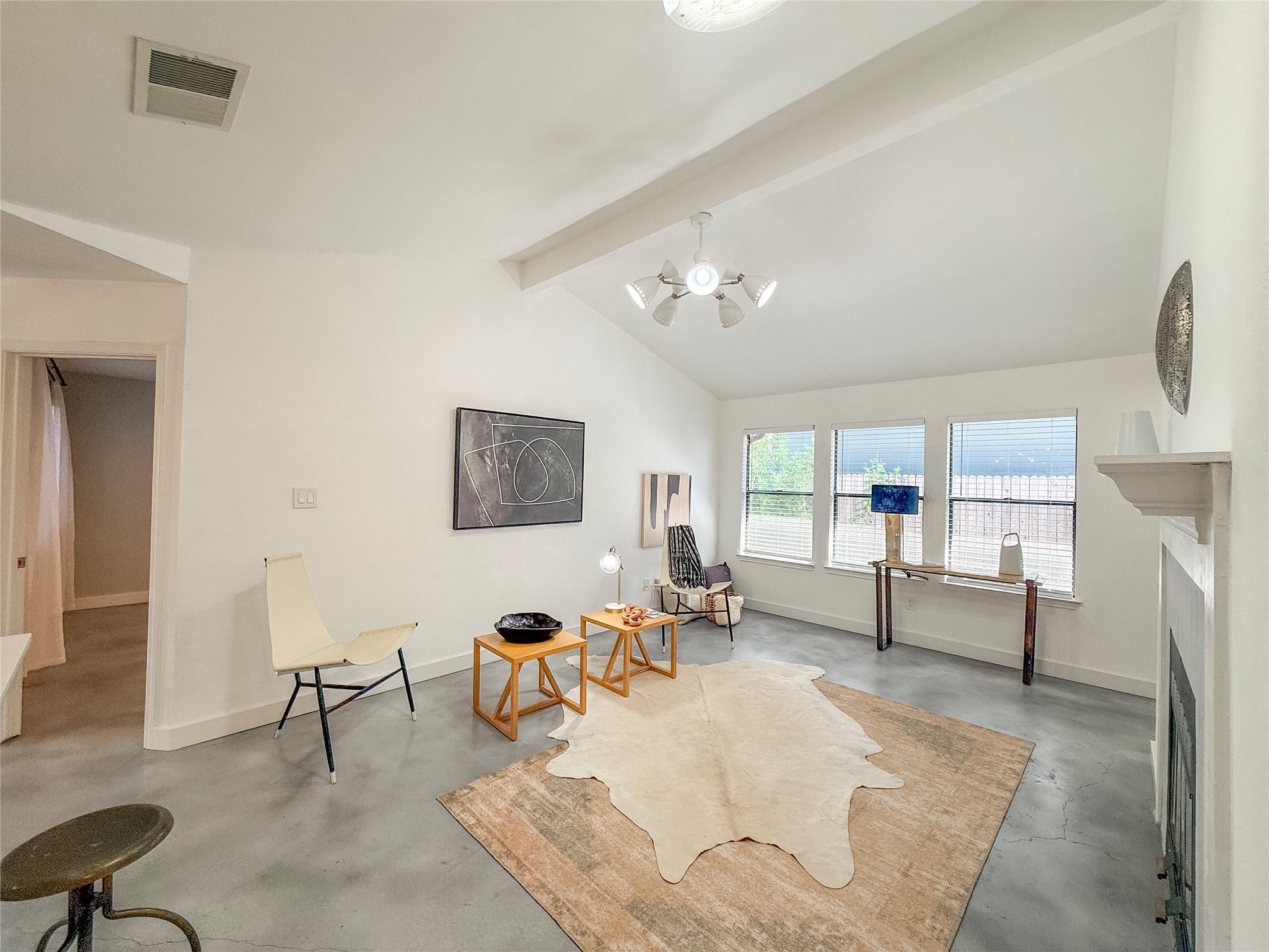 14527 Donald Dr Property Photo 3
