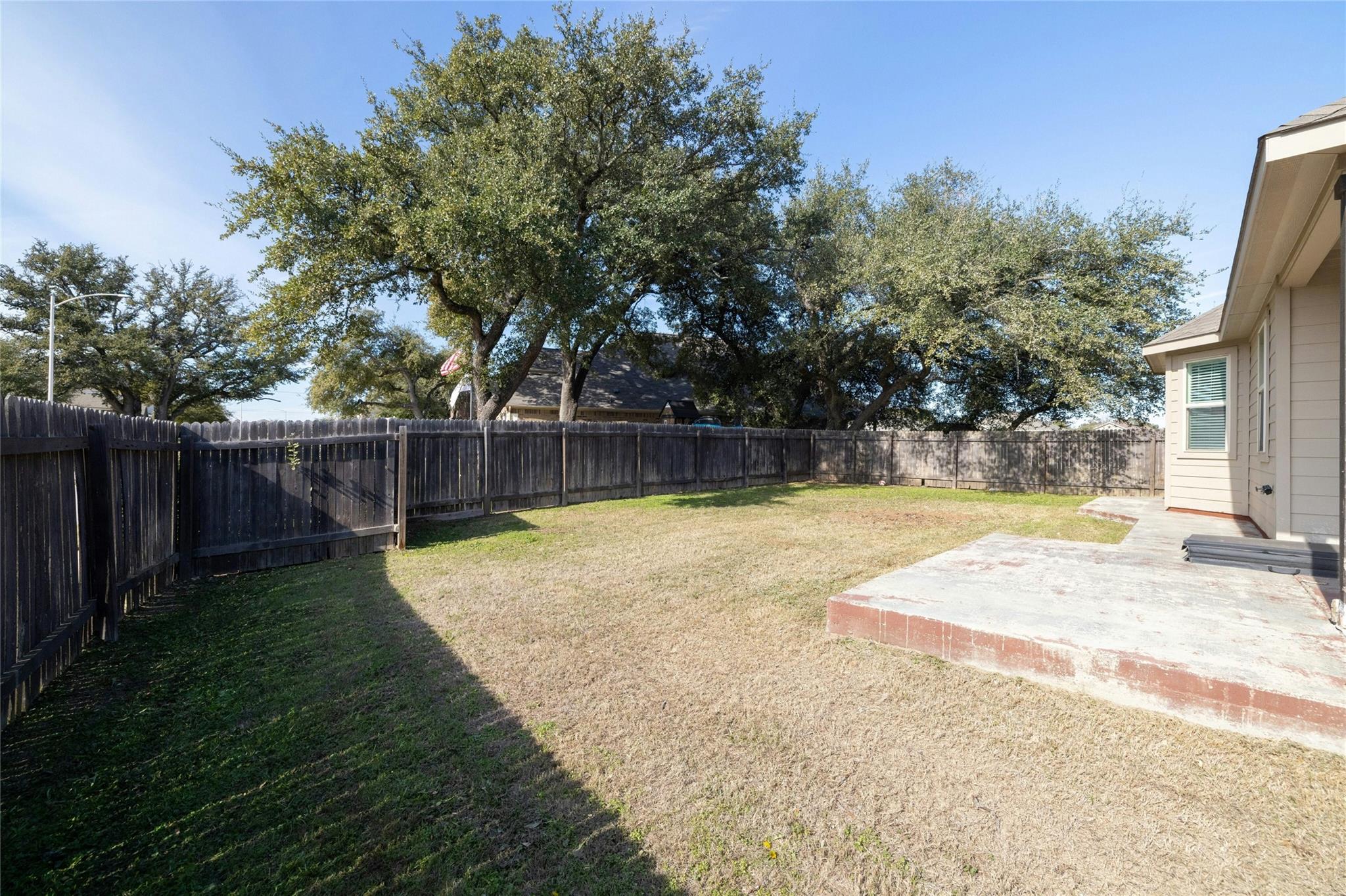 1721 Erie Dr Property Photo 28