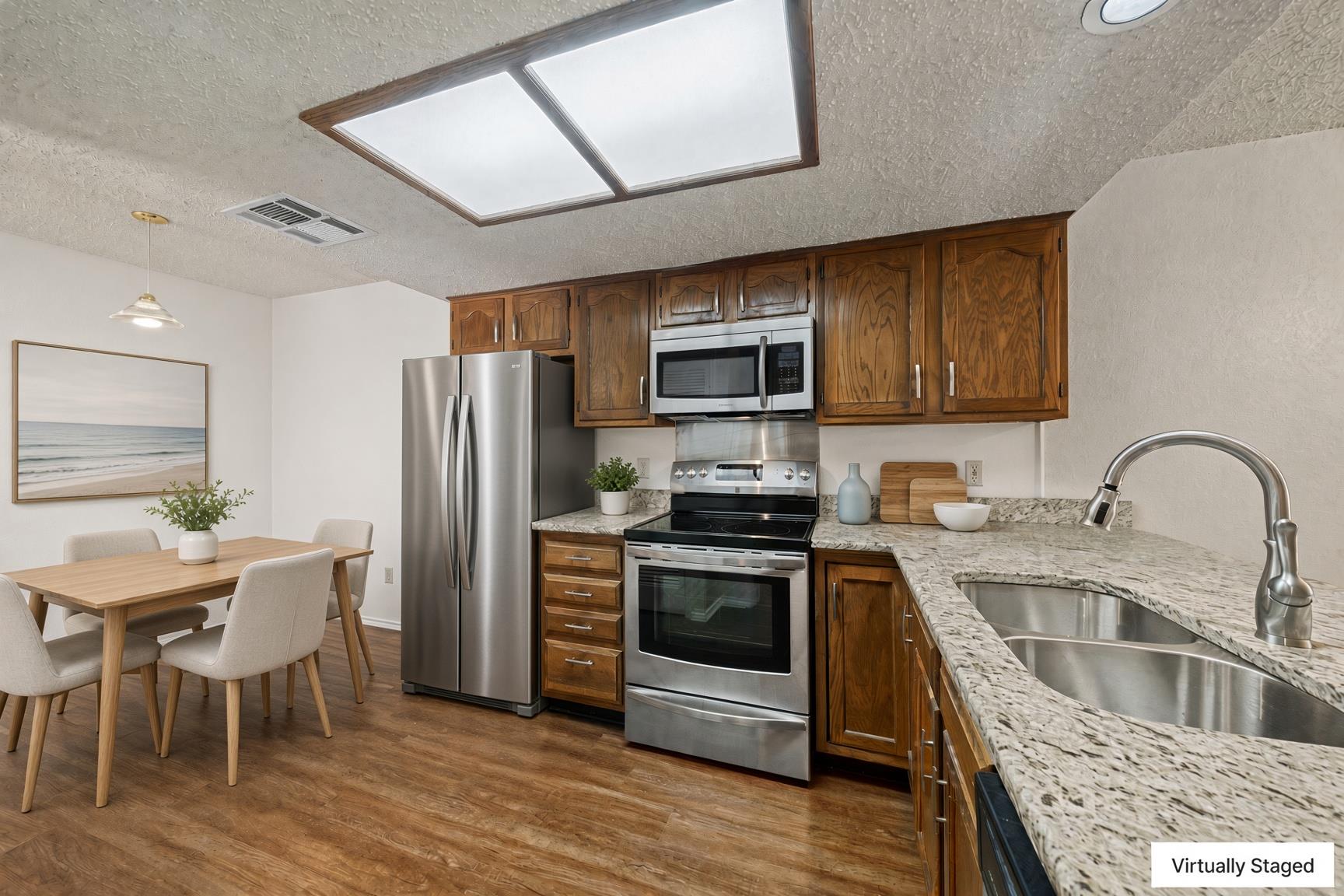 7205 Waldon Dr #n208 Property Photo 3