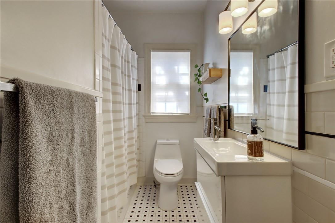 5114 Avenue G Ave #a Property Photo 9
