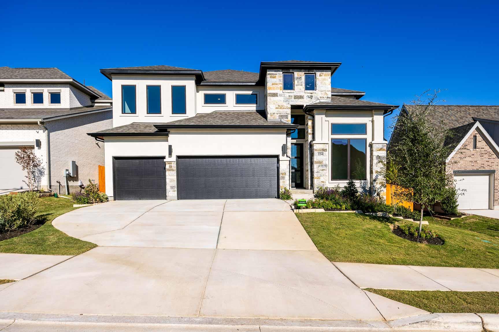 224 Sheepdog Dr Property Photo 2