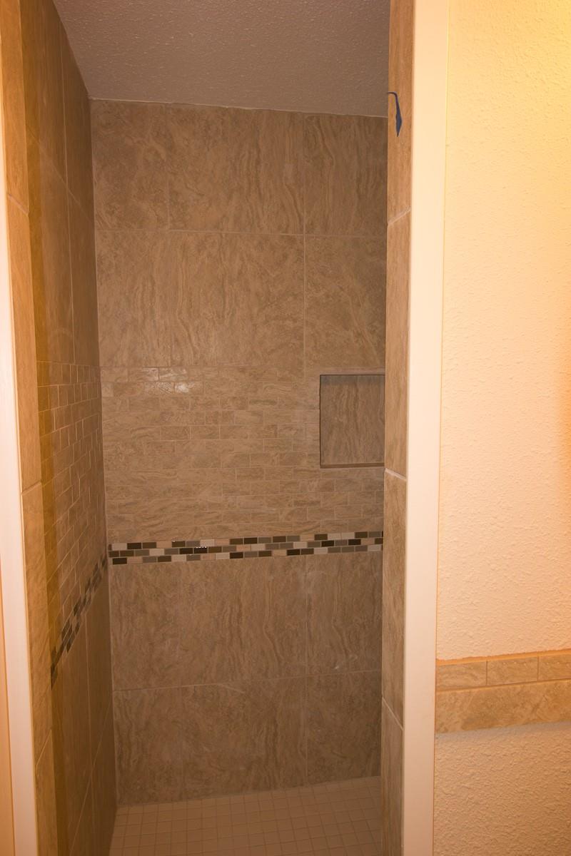 6110 Wing Feather Dr Property Photo 5