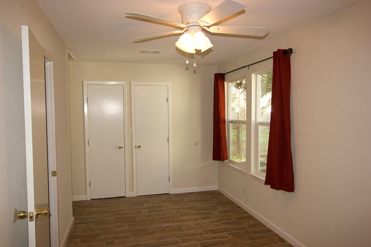 6110 Wing Feather Dr Property Photo 6