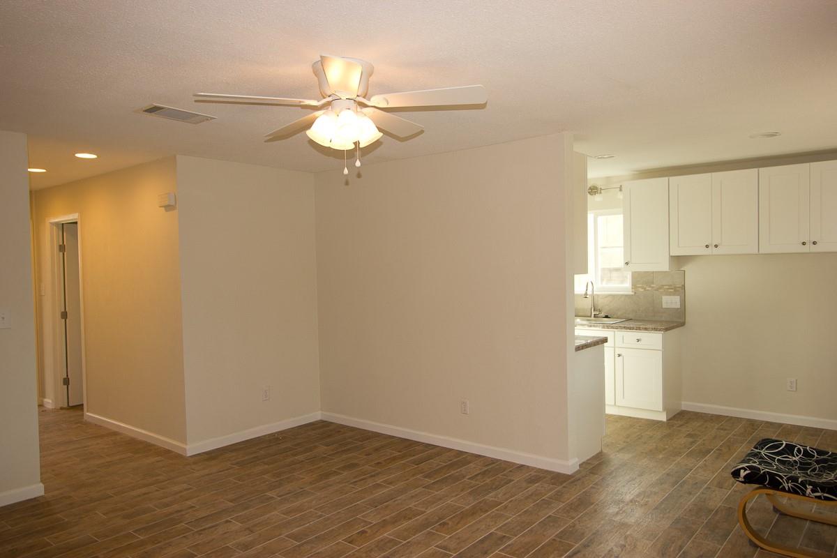 6110 Wing Feather Dr Property Photo 11