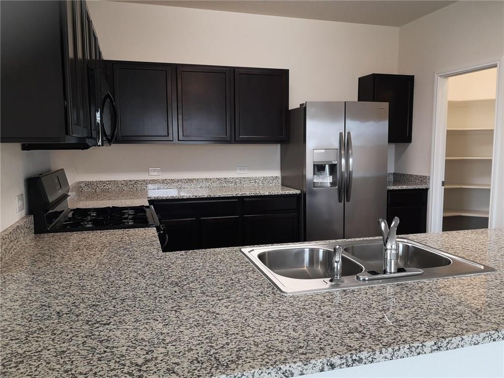 15109 Custis Ln Property Photo 13