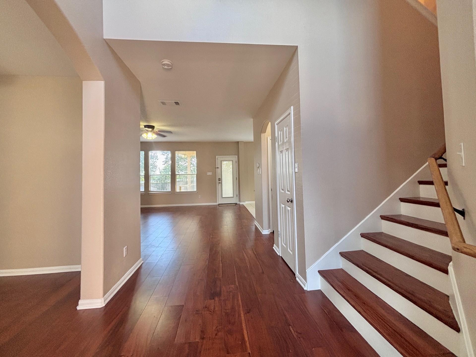 1346 Ashberry Trl Property Photo 3