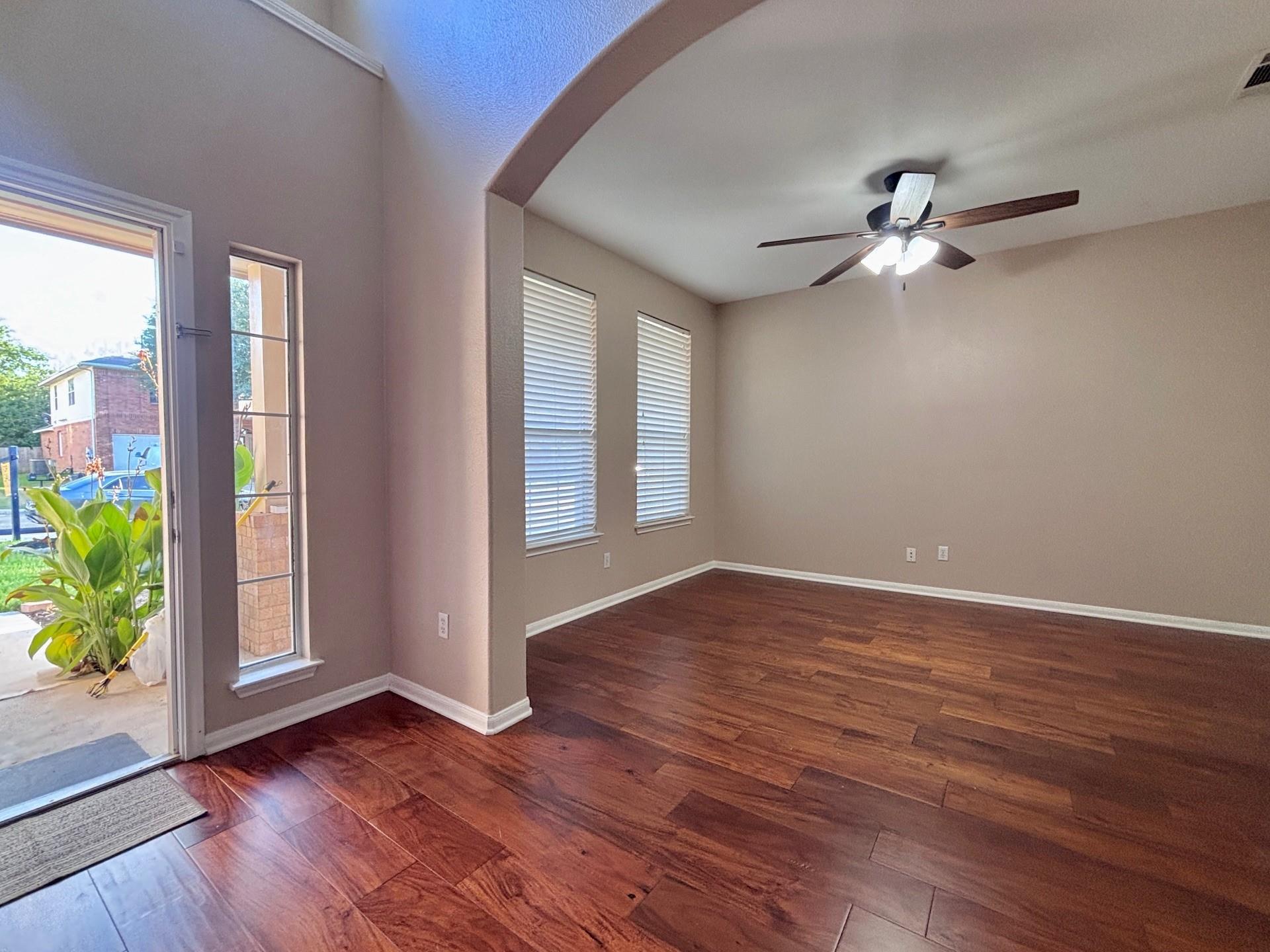 1346 Ashberry Trl Property Photo 4