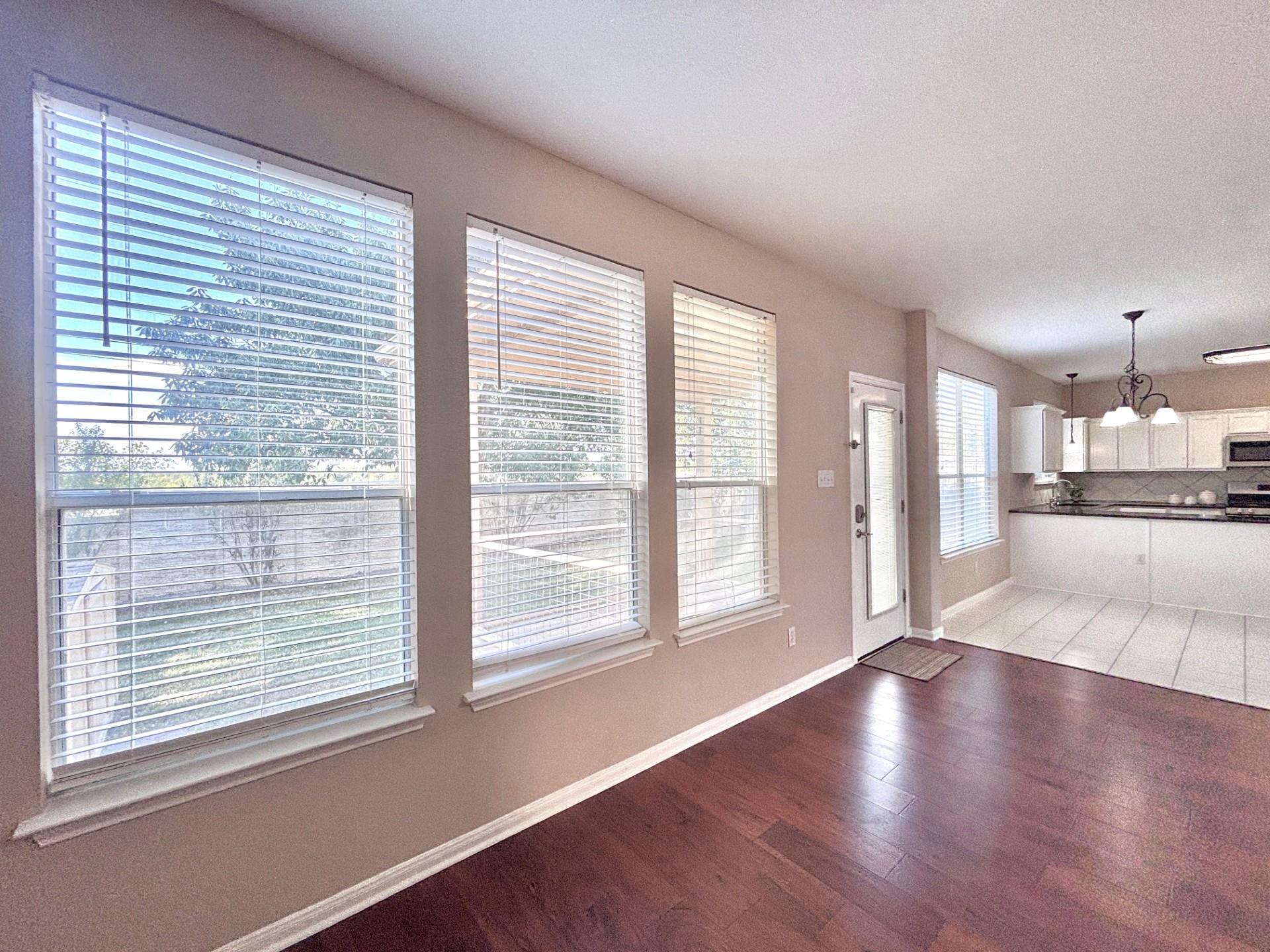 1346 Ashberry Trl Property Photo 7
