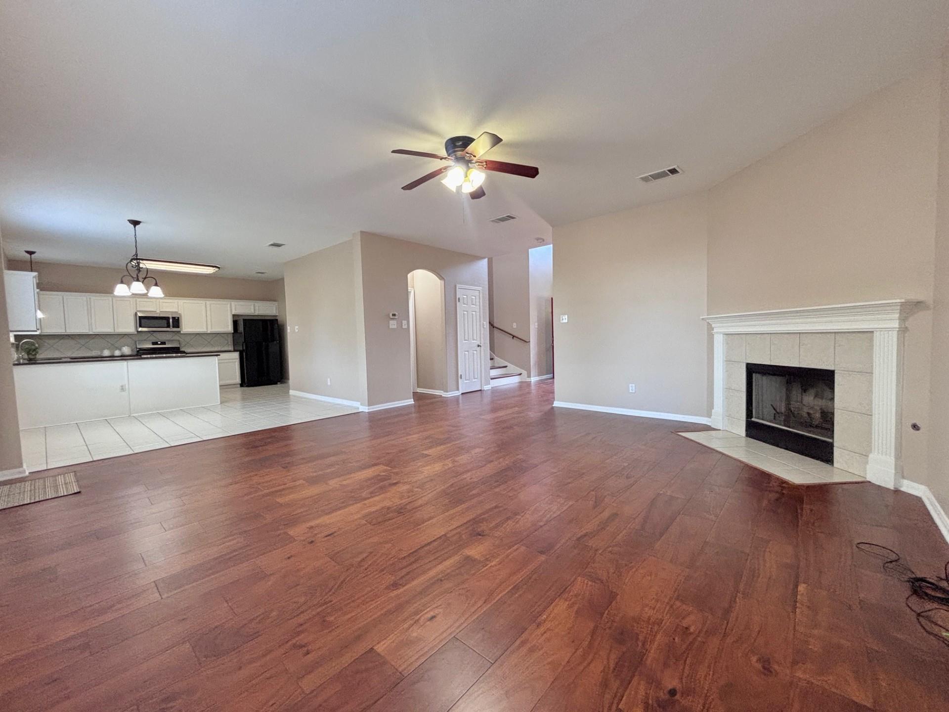 1346 Ashberry Trl Property Photo 8