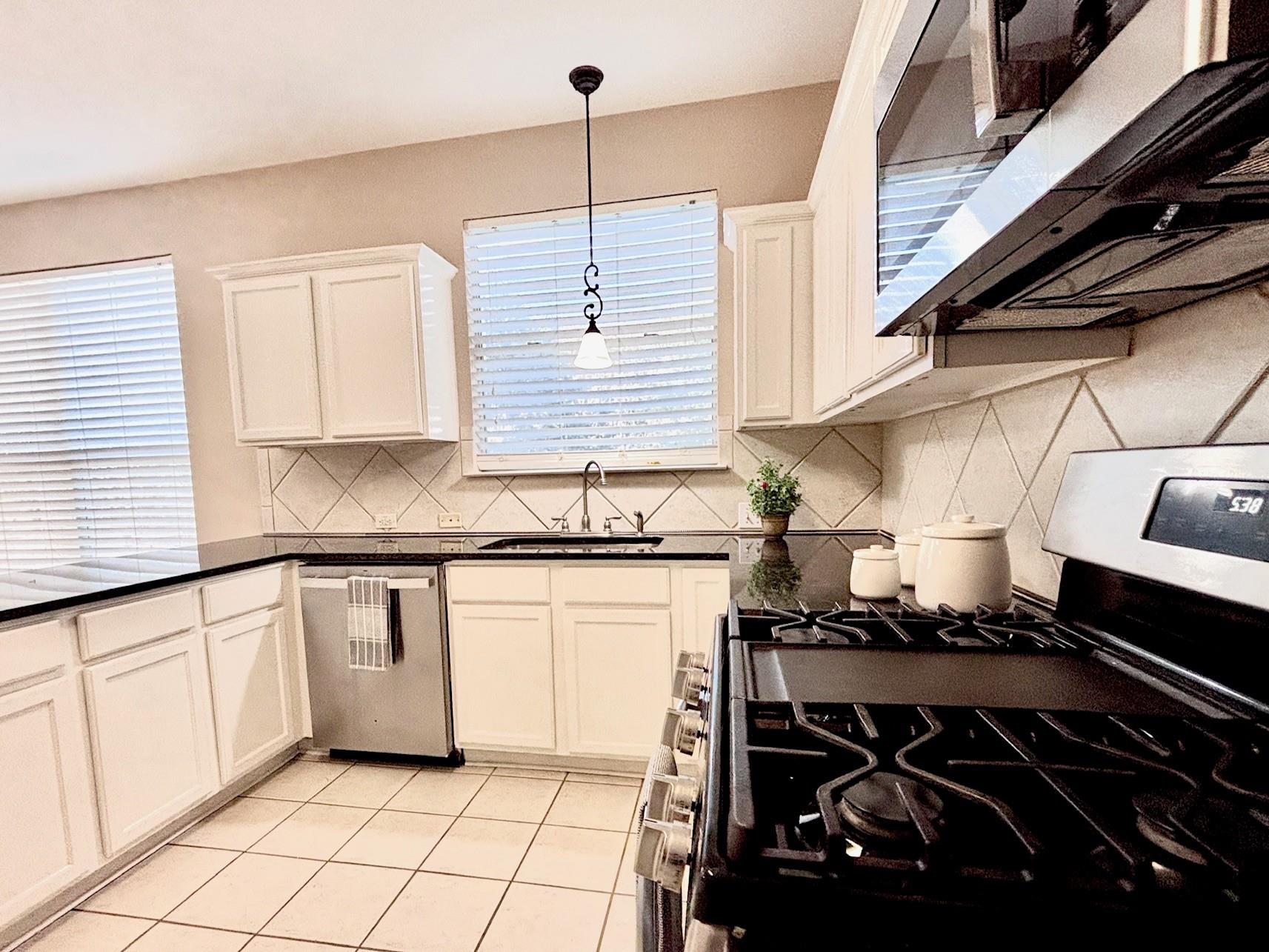 1346 Ashberry Trl Property Photo 13