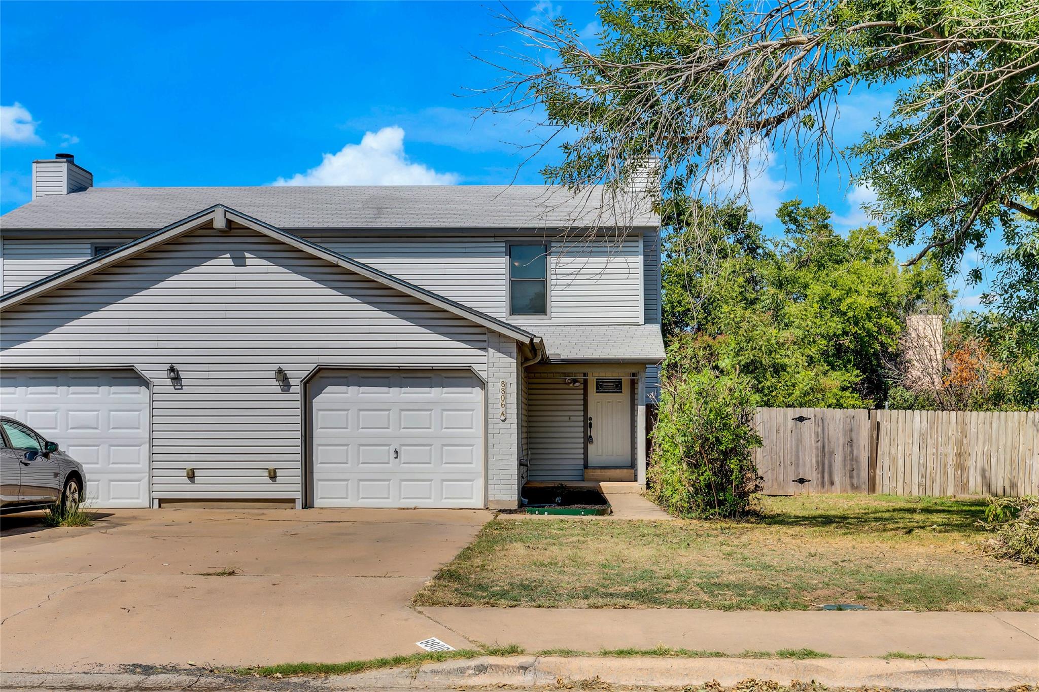 8806 Springmail Cir #a Property Photo 1