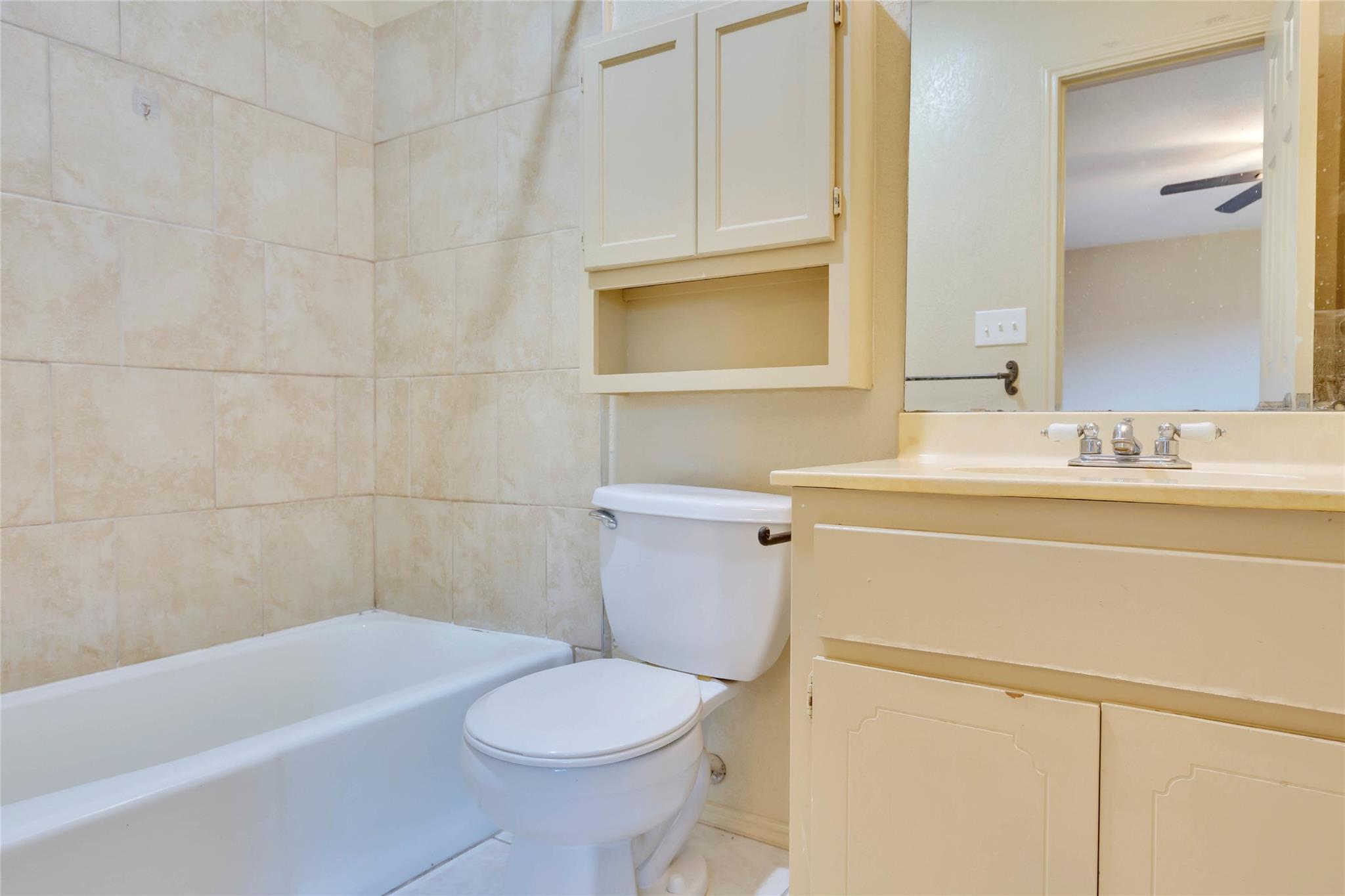 8806 Springmail Cir #a Property Photo 20