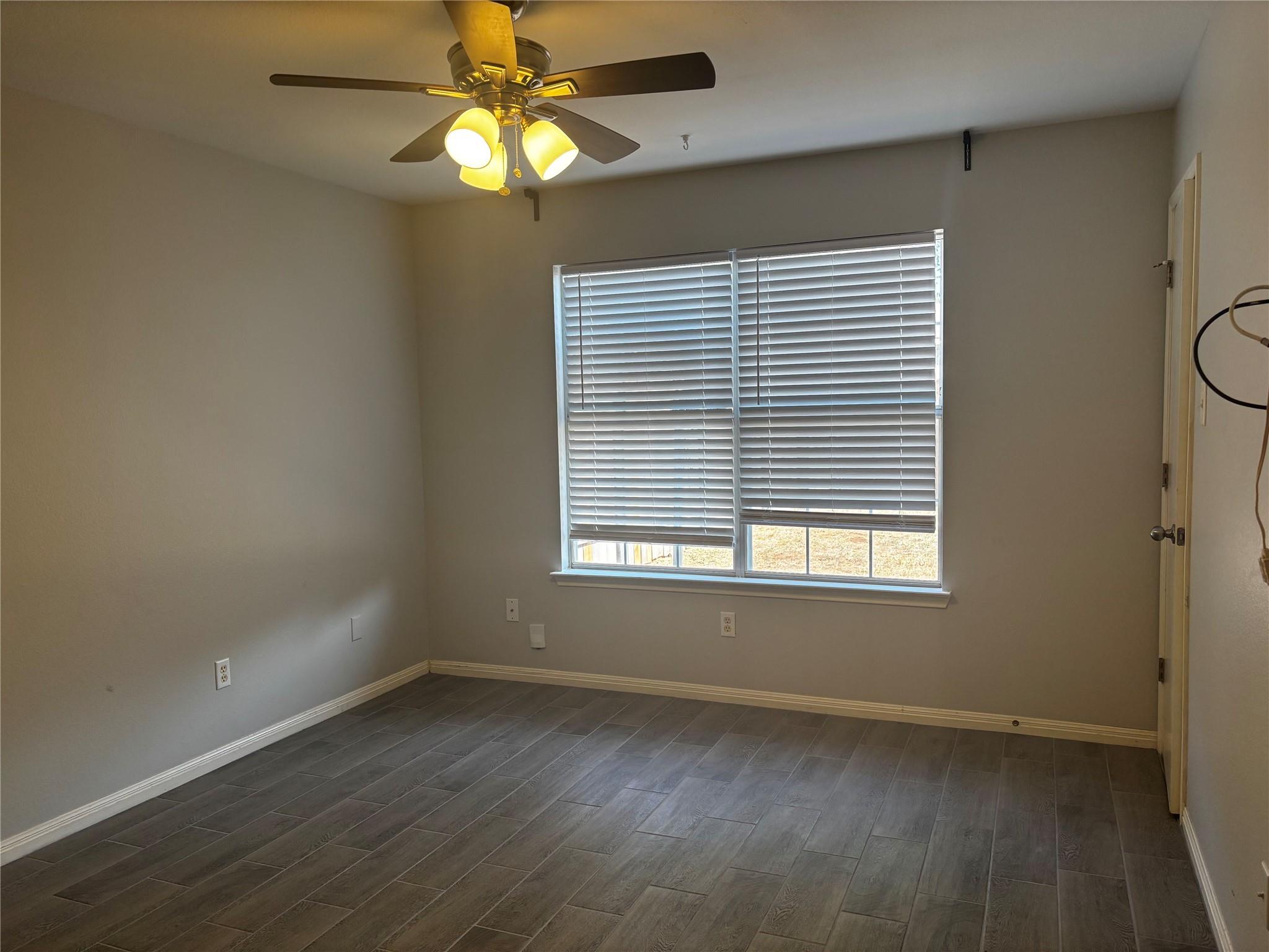 501 Texas Ave Property Photo 14