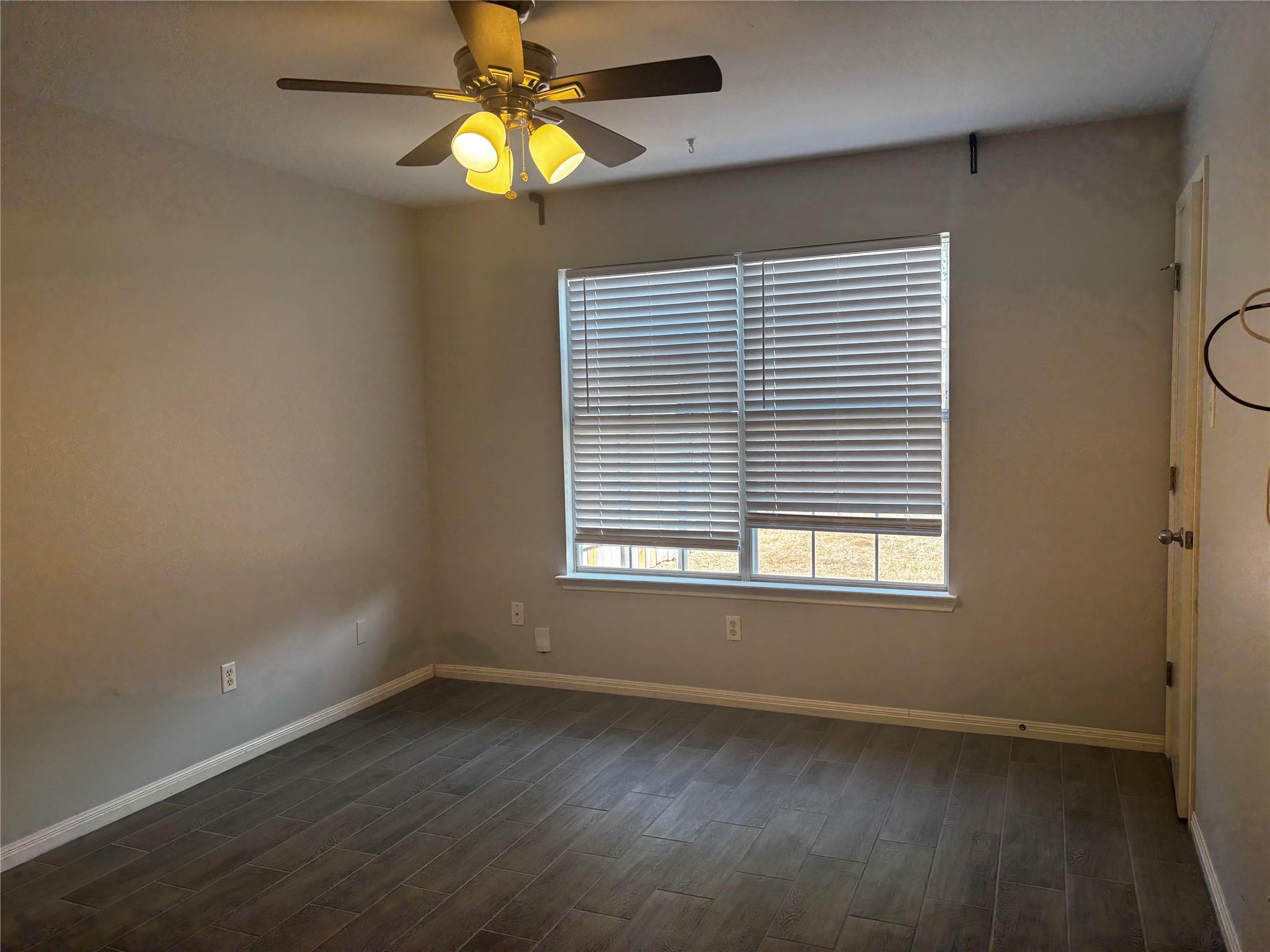 501 Texas Ave Property Photo 15