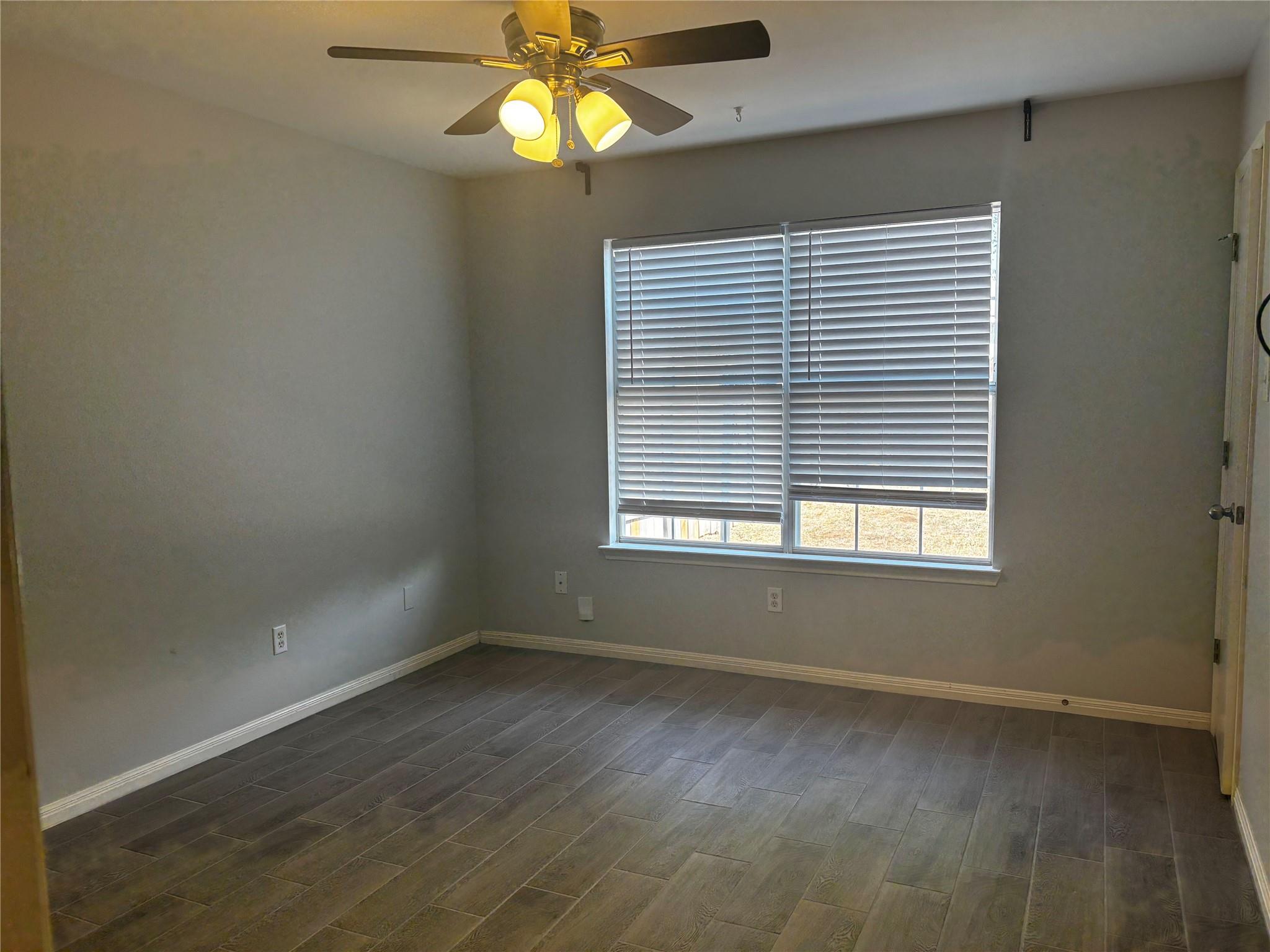 501 Texas Ave Property Photo 16