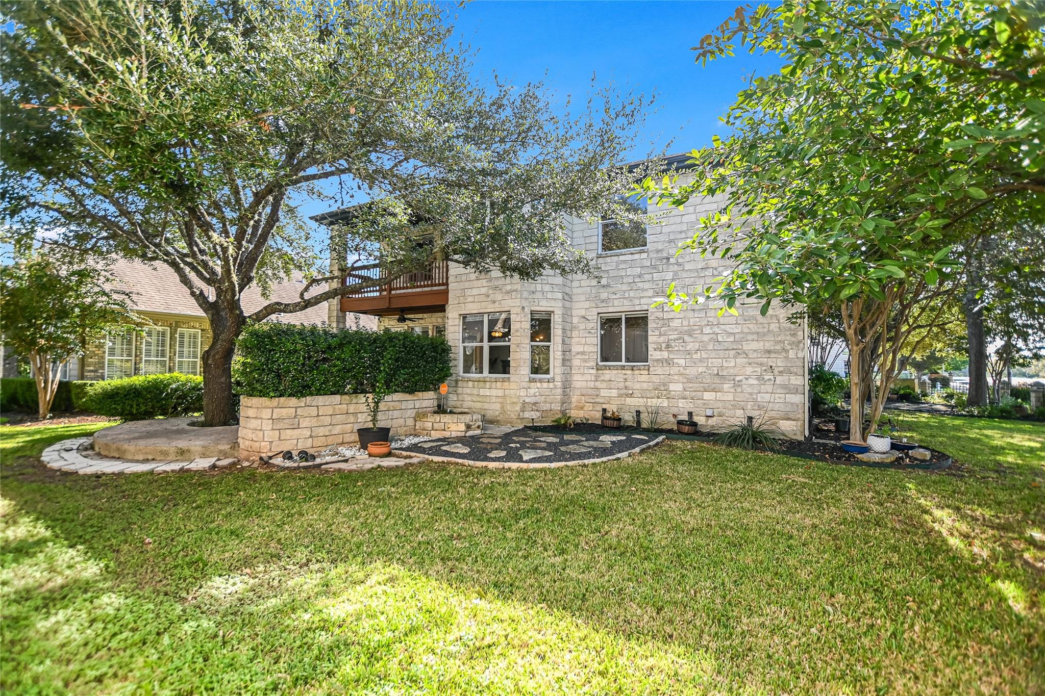 4700 Interlachen Ln Property Photo 17