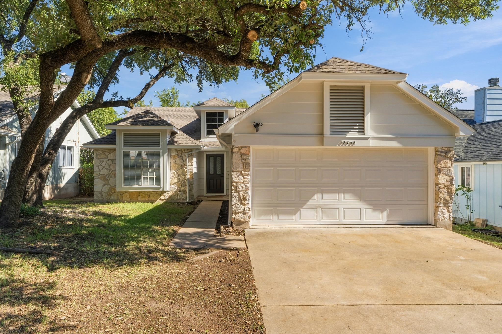 12735 Magnolia Mound Trl Property Photo 1