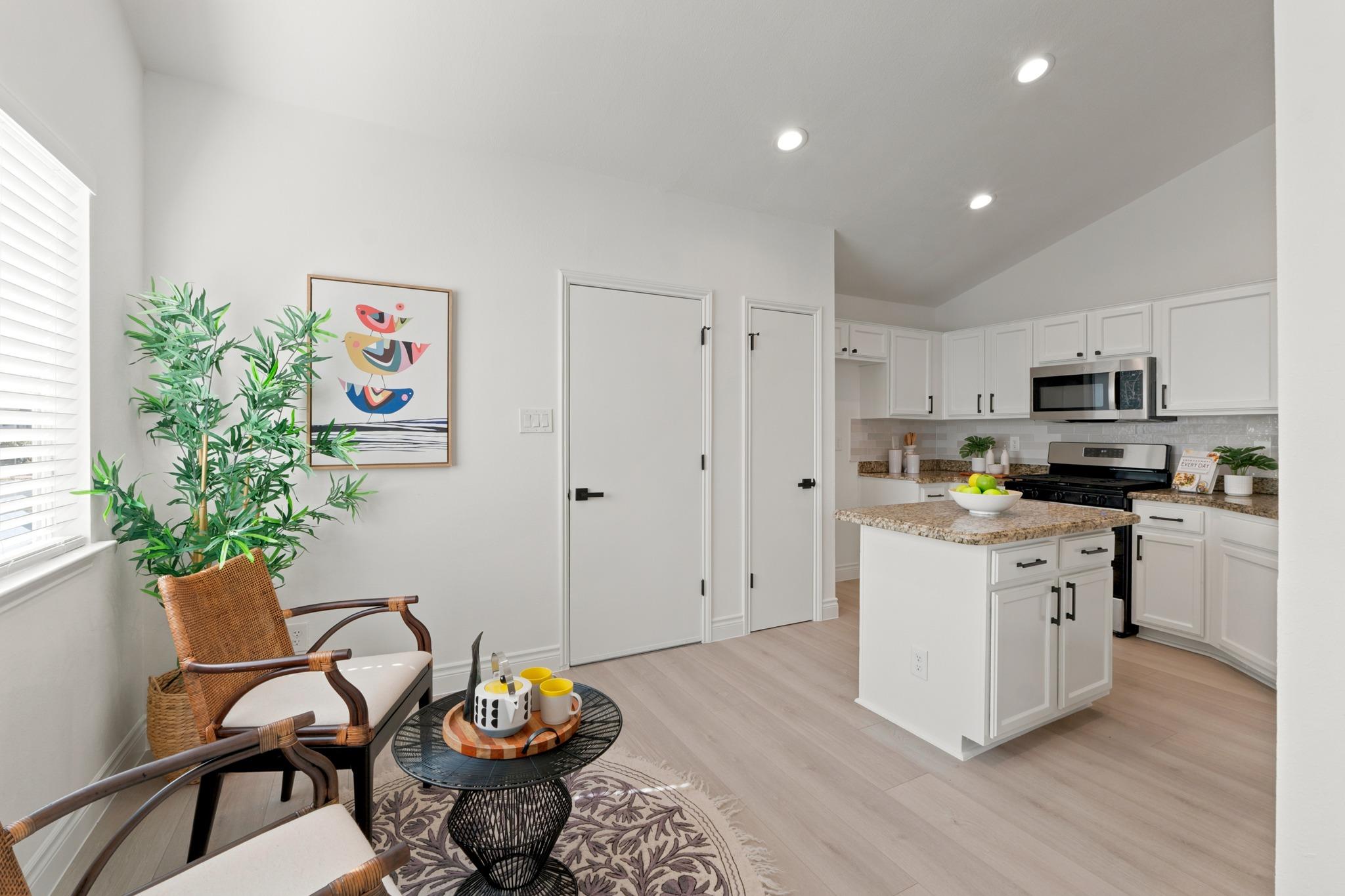 12735 Magnolia Mound Trl Property Photo 14