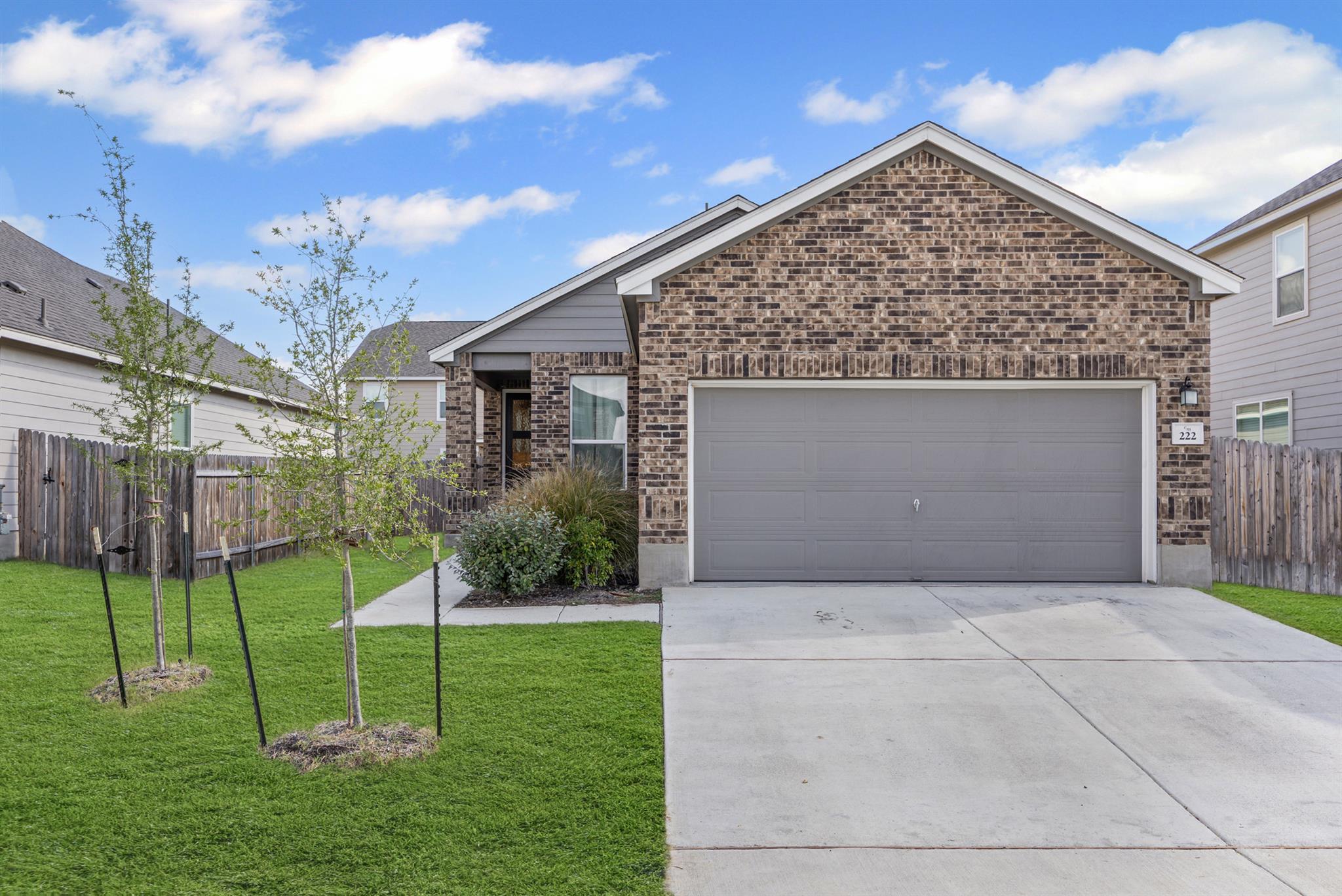 222 Summit Dr