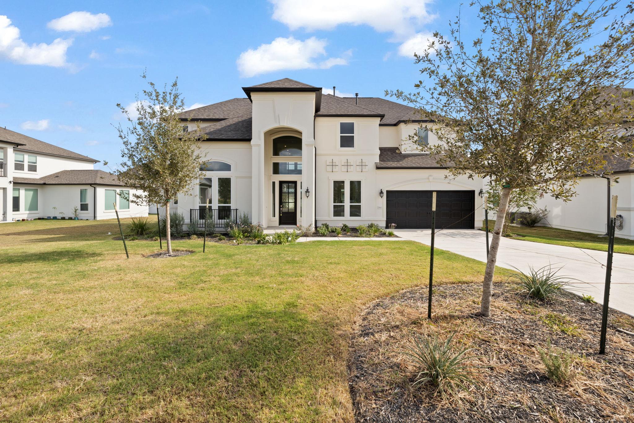 2112 Vittoria Vw Property Photo 1