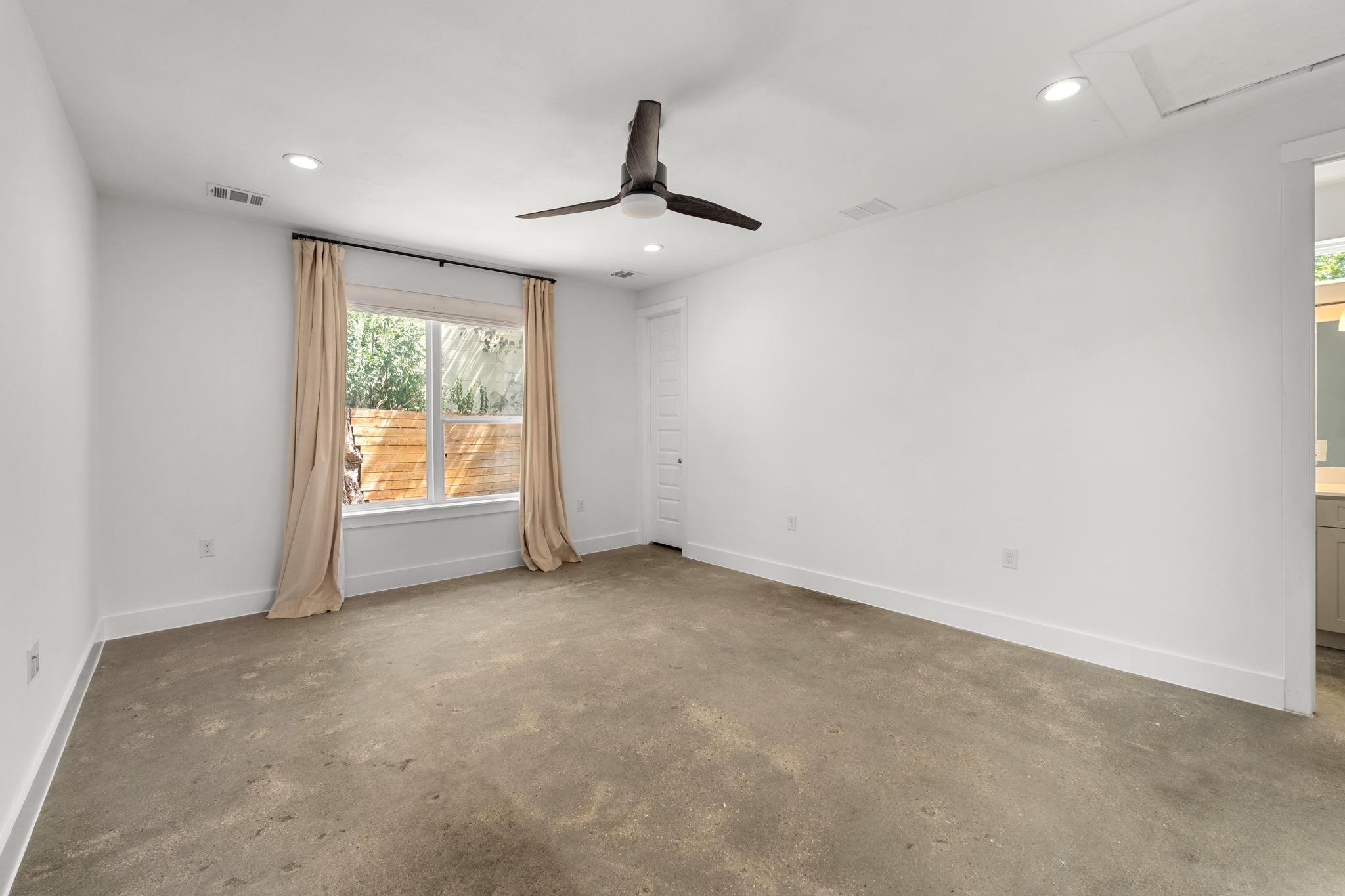 6503 Felix Ave #2 Property Photo 10