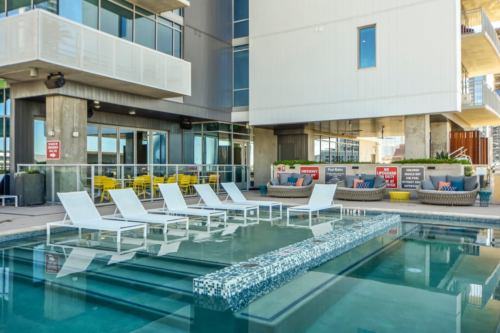 222 West Ave #1911 Property Photo 35
