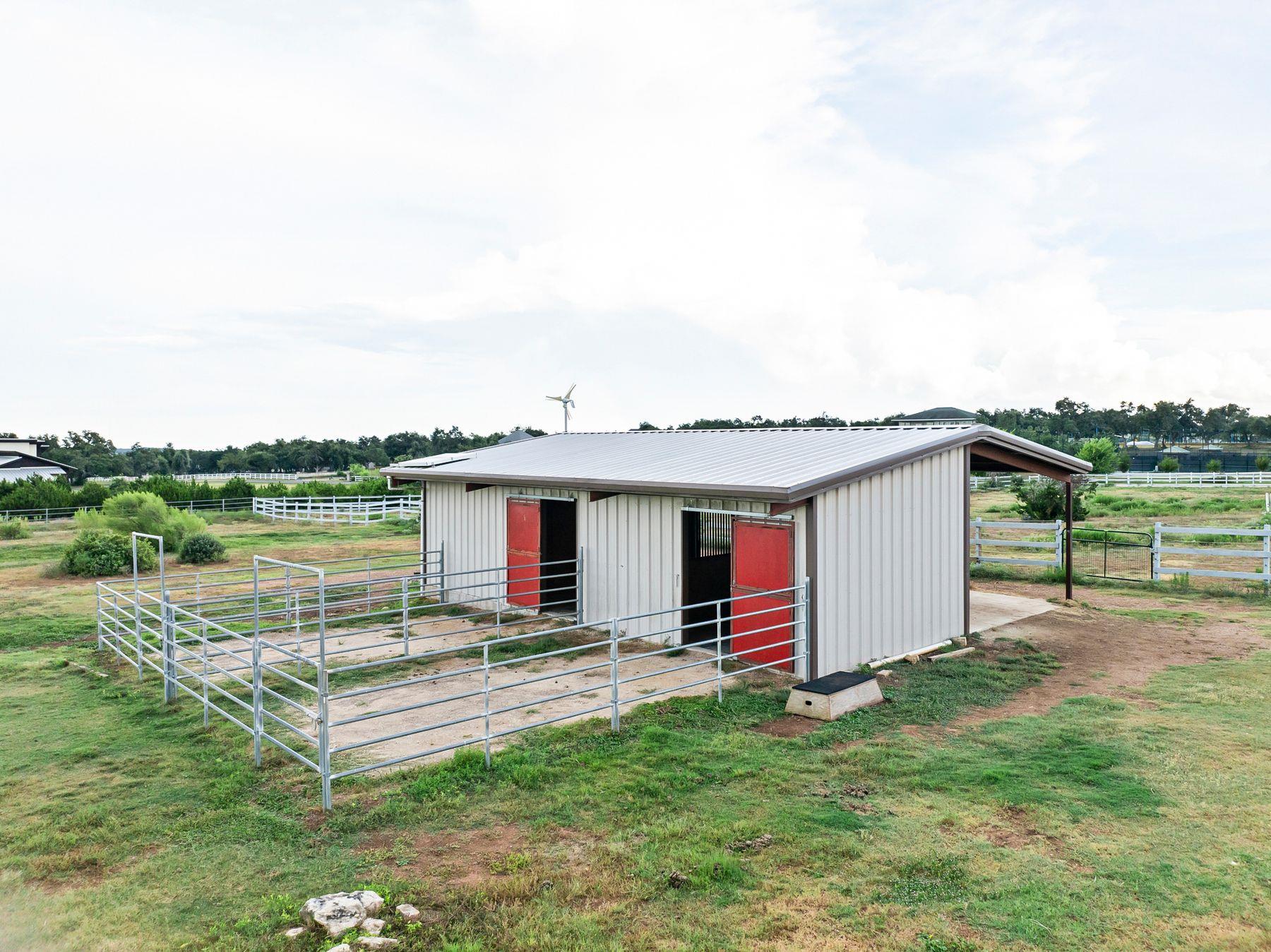 366 Whirlaway Property Photo 34