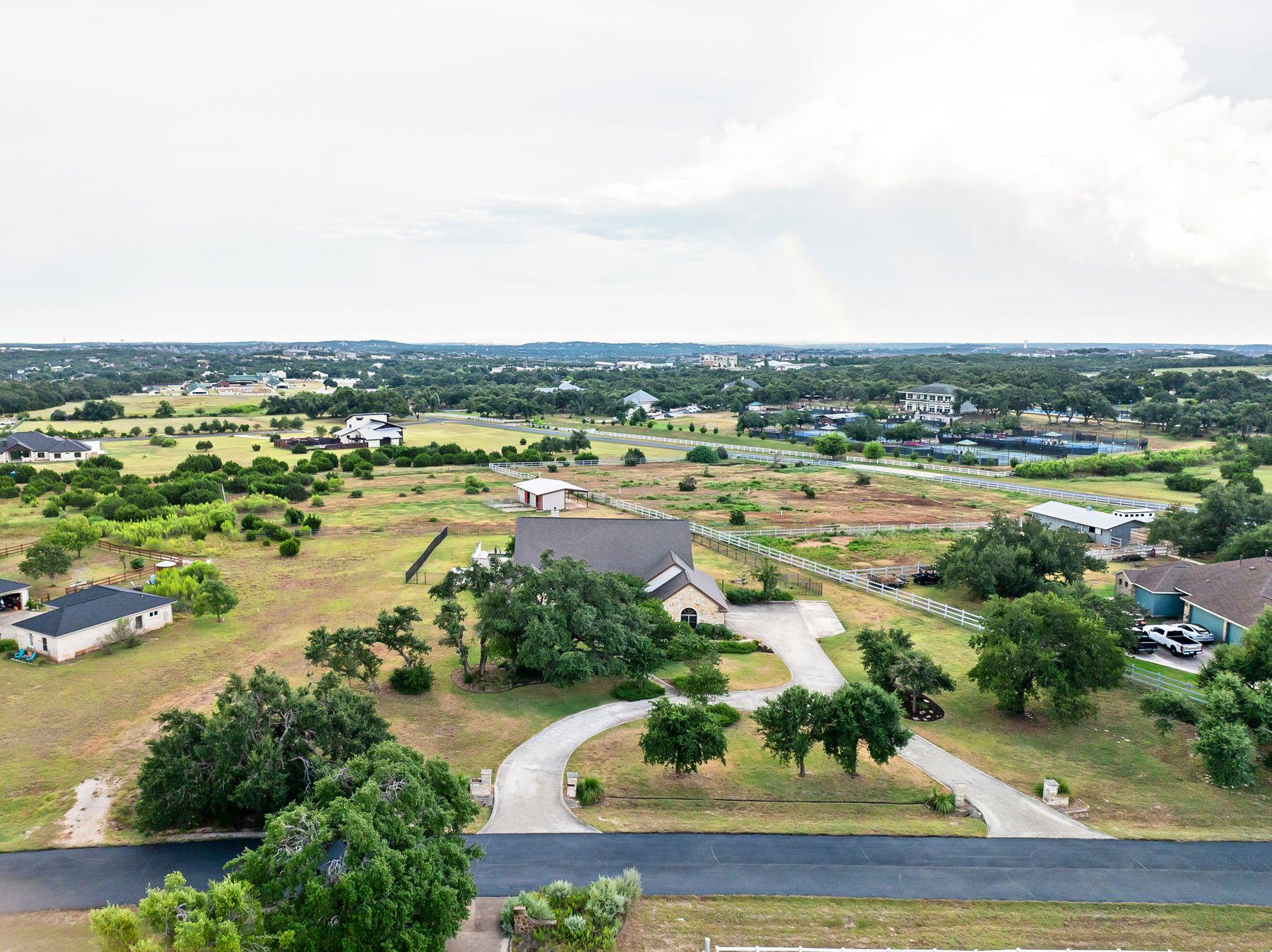 366 Whirlaway Property Photo 37